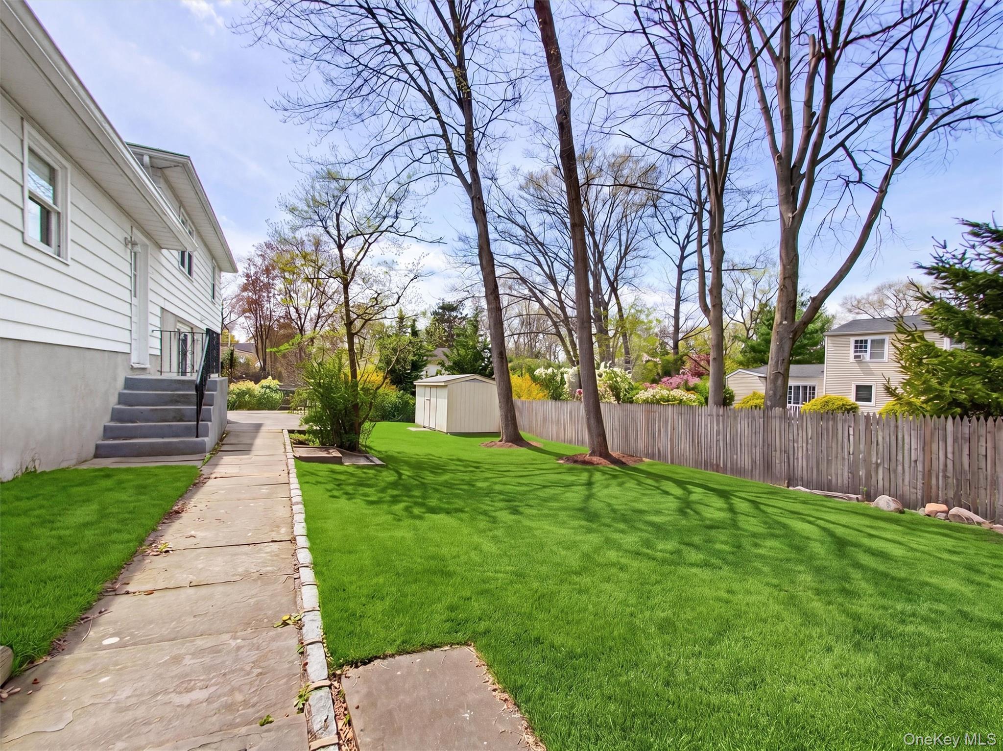 Single Family Willow  Rockland County, NY 10901, MLS-985614-21