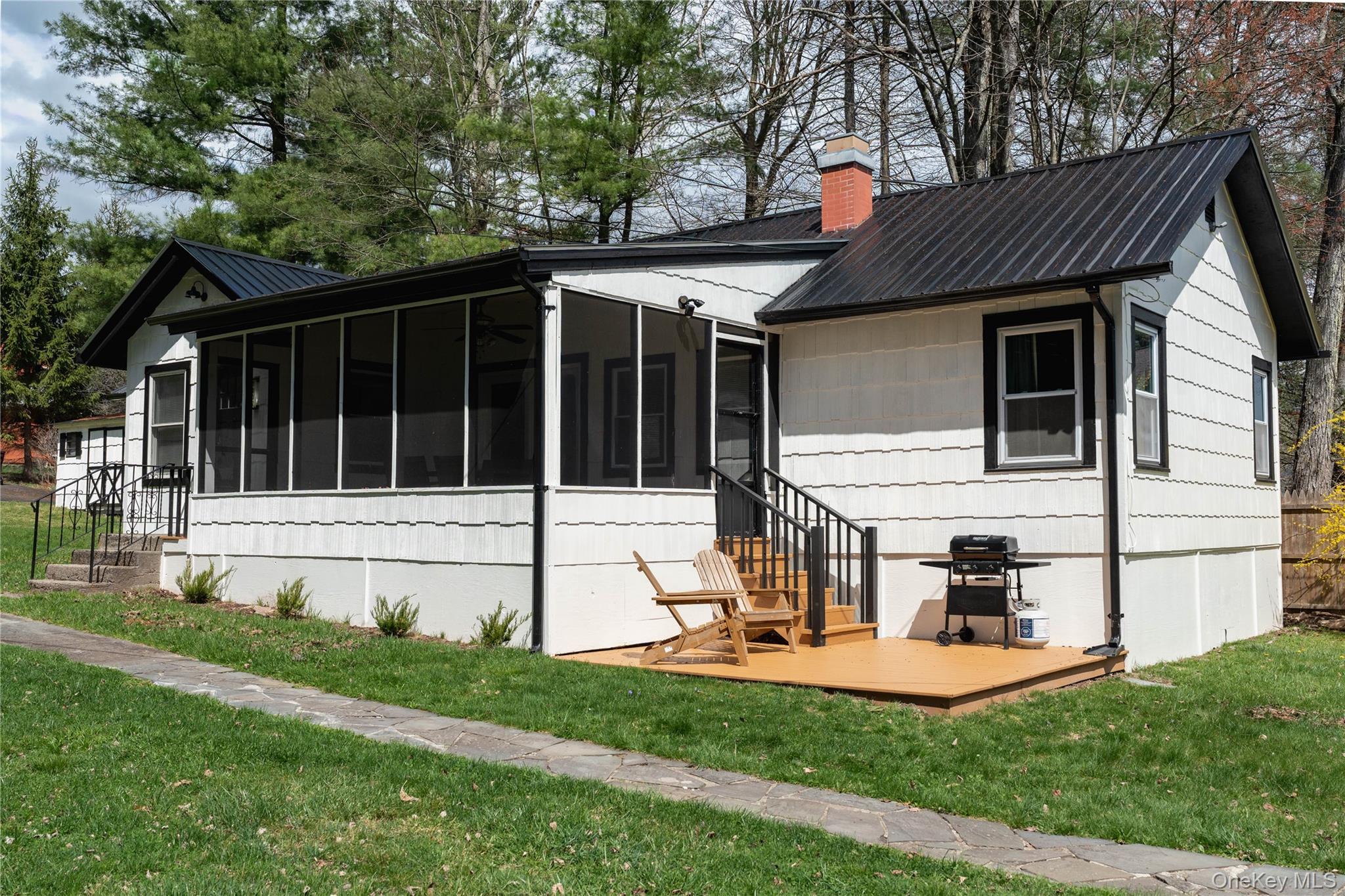 Single Family Lake Shore Drive  Sullivan County, NY 12786, MLS-985617-34