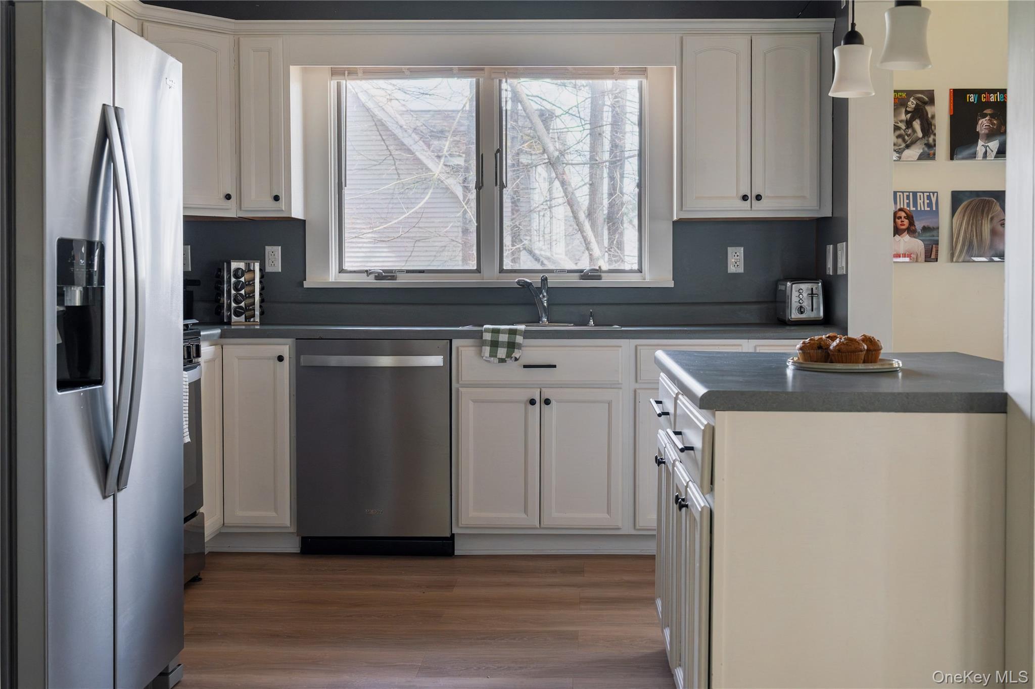 Single Family Lake Shore Drive  Sullivan County, NY 12786, MLS-985617-6