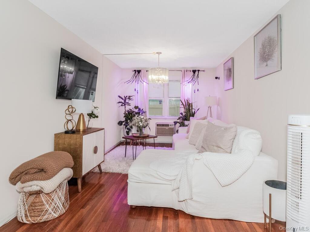 Single Family 68th Avenue Queens, NY 11362, MLS-985624-14