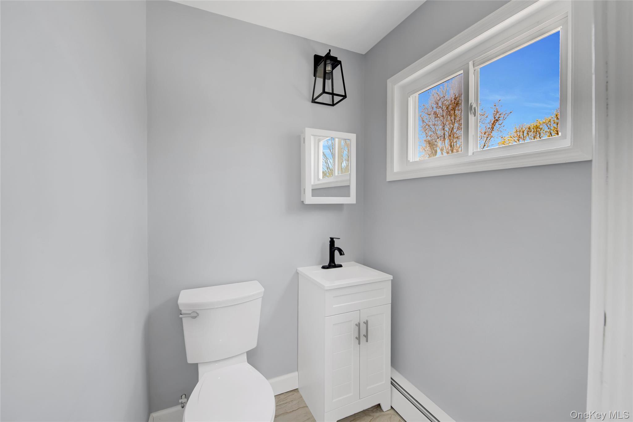 Single Family Yale  Suffolk County, NY 11776, MLS-985628-14