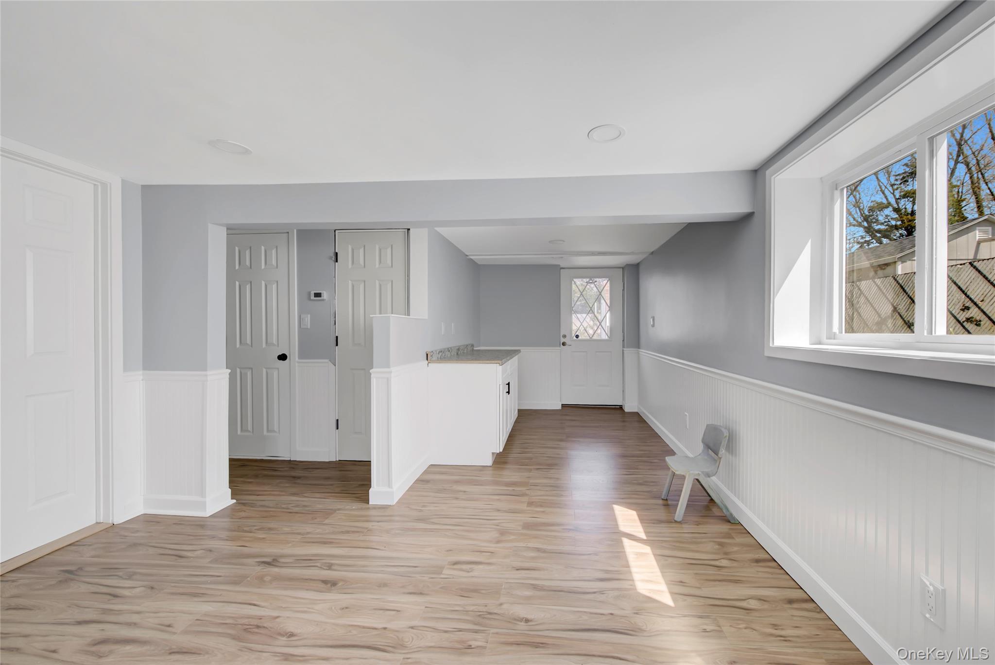 Single Family Yale  Suffolk County, NY 11776, MLS-985628-23