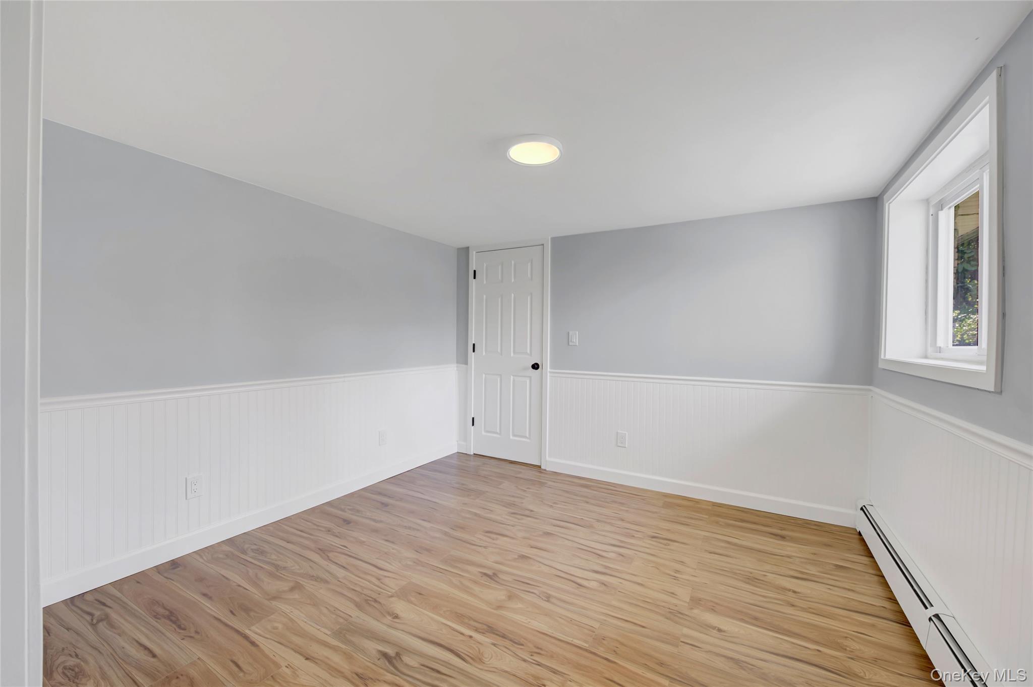 Single Family Yale  Suffolk County, NY 11776, MLS-985628-28