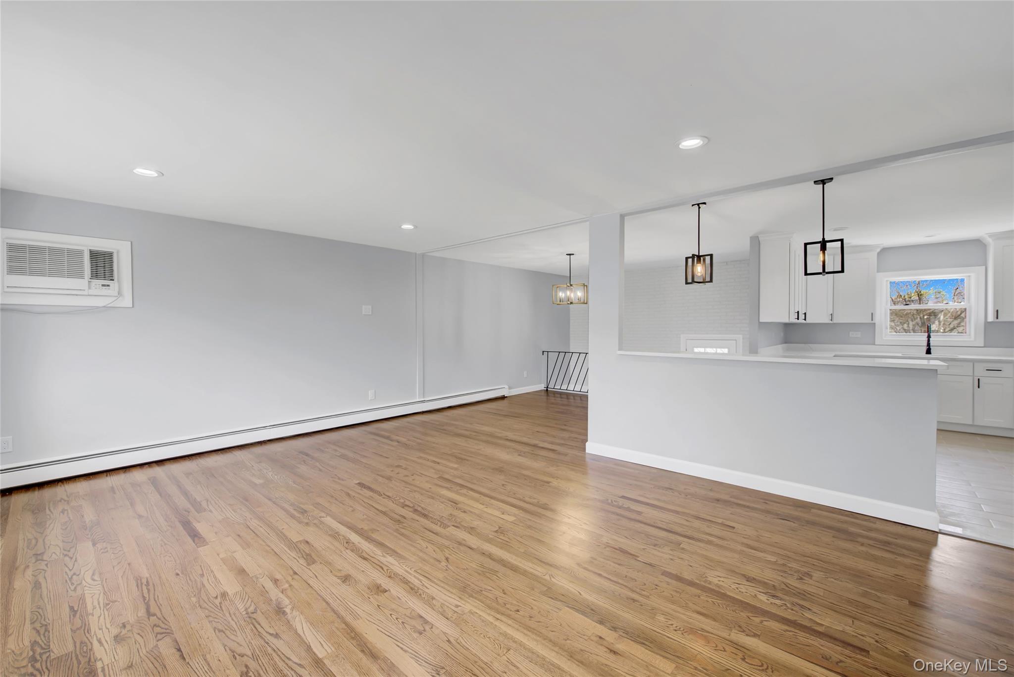 Single Family Yale  Suffolk County, NY 11776, MLS-985628-9