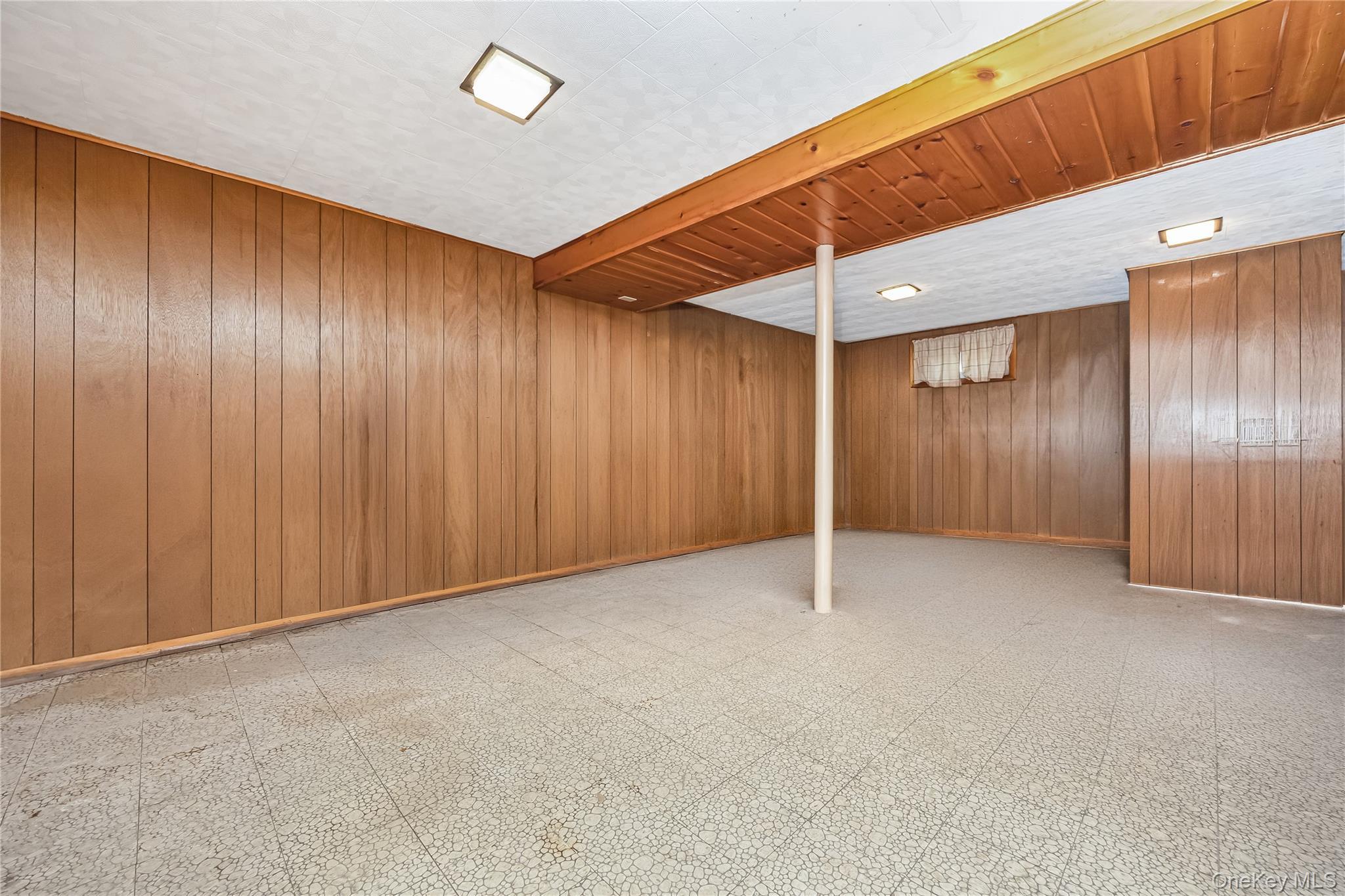 Single Family Seaman  Nassau County, NY 11542, MLS-985649-13