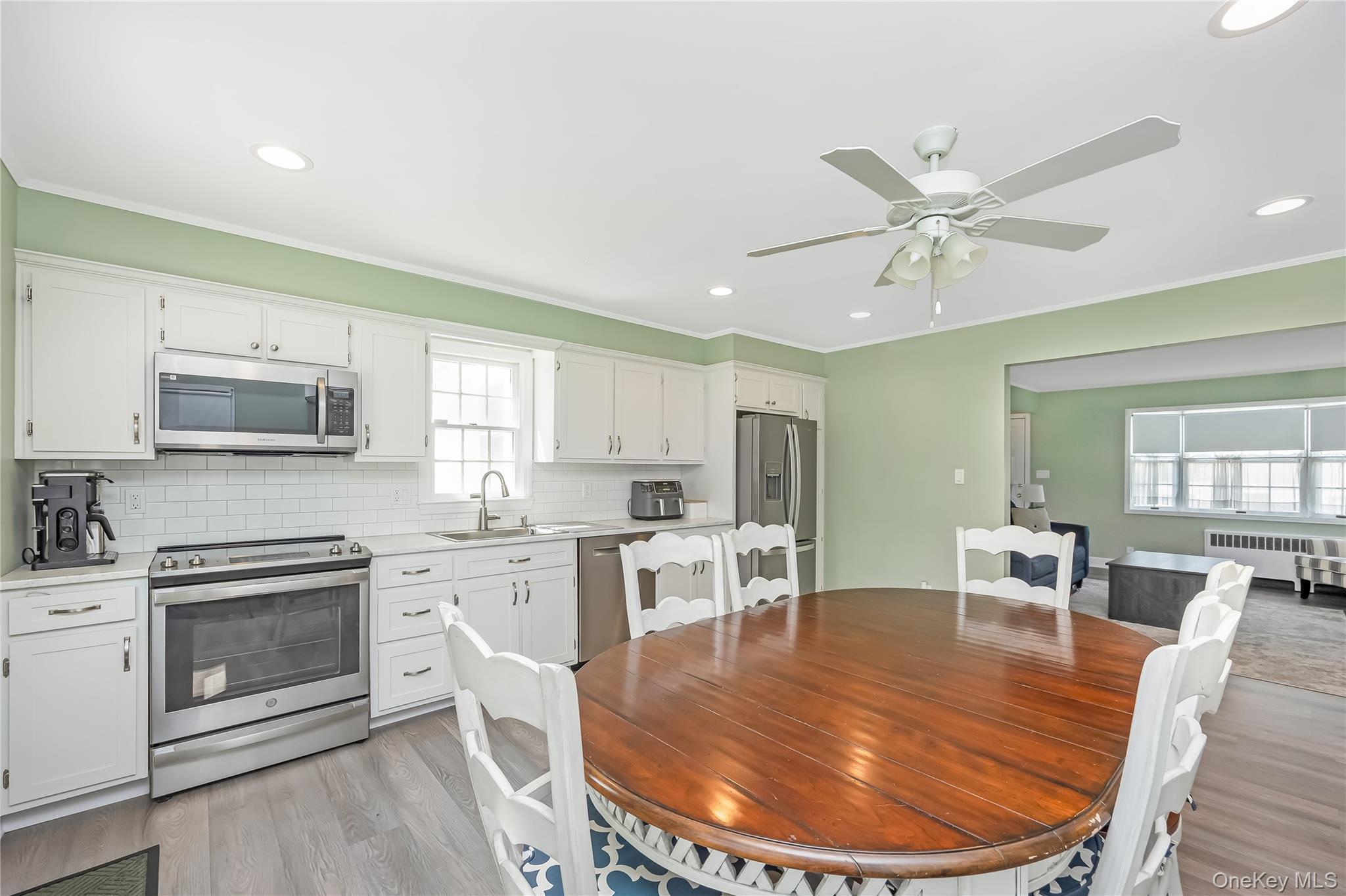 Single Family Seaman  Nassau County, NY 11542, MLS-985649-5