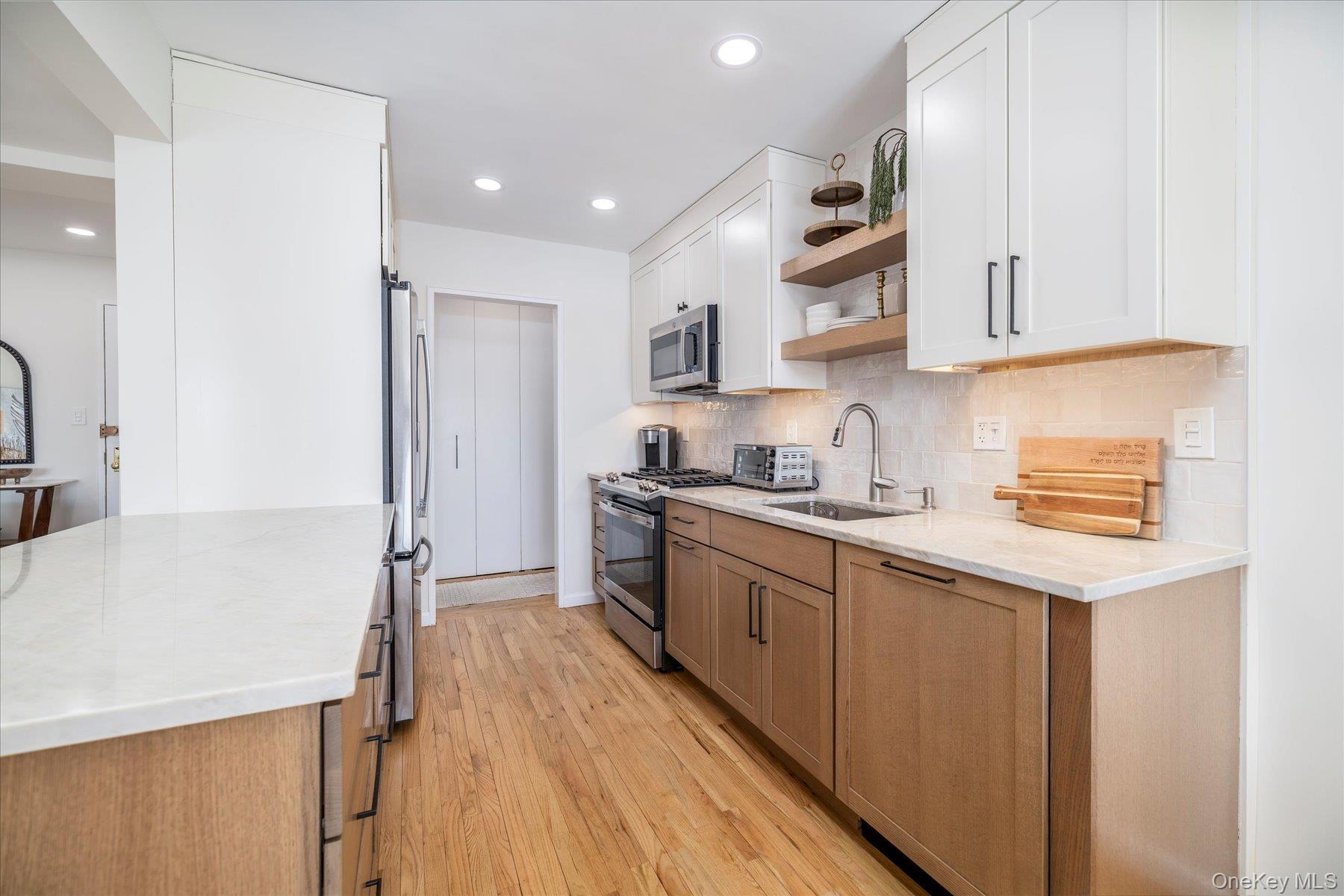 Coop Shore  Nassau County, NY 11561, MLS-985686-10