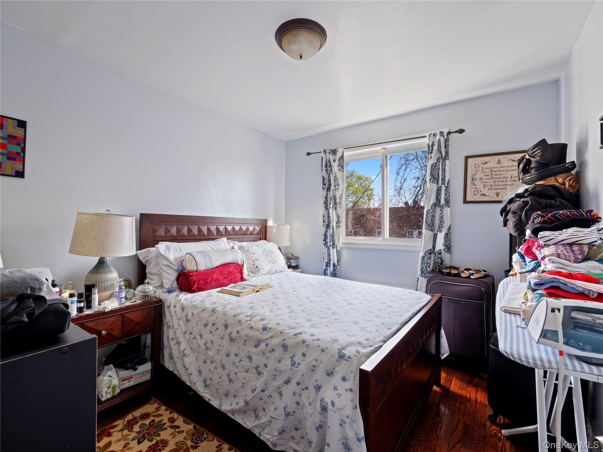 Single Family Saint Ouen Street Bronx, NY 10470, MLS-985700-11