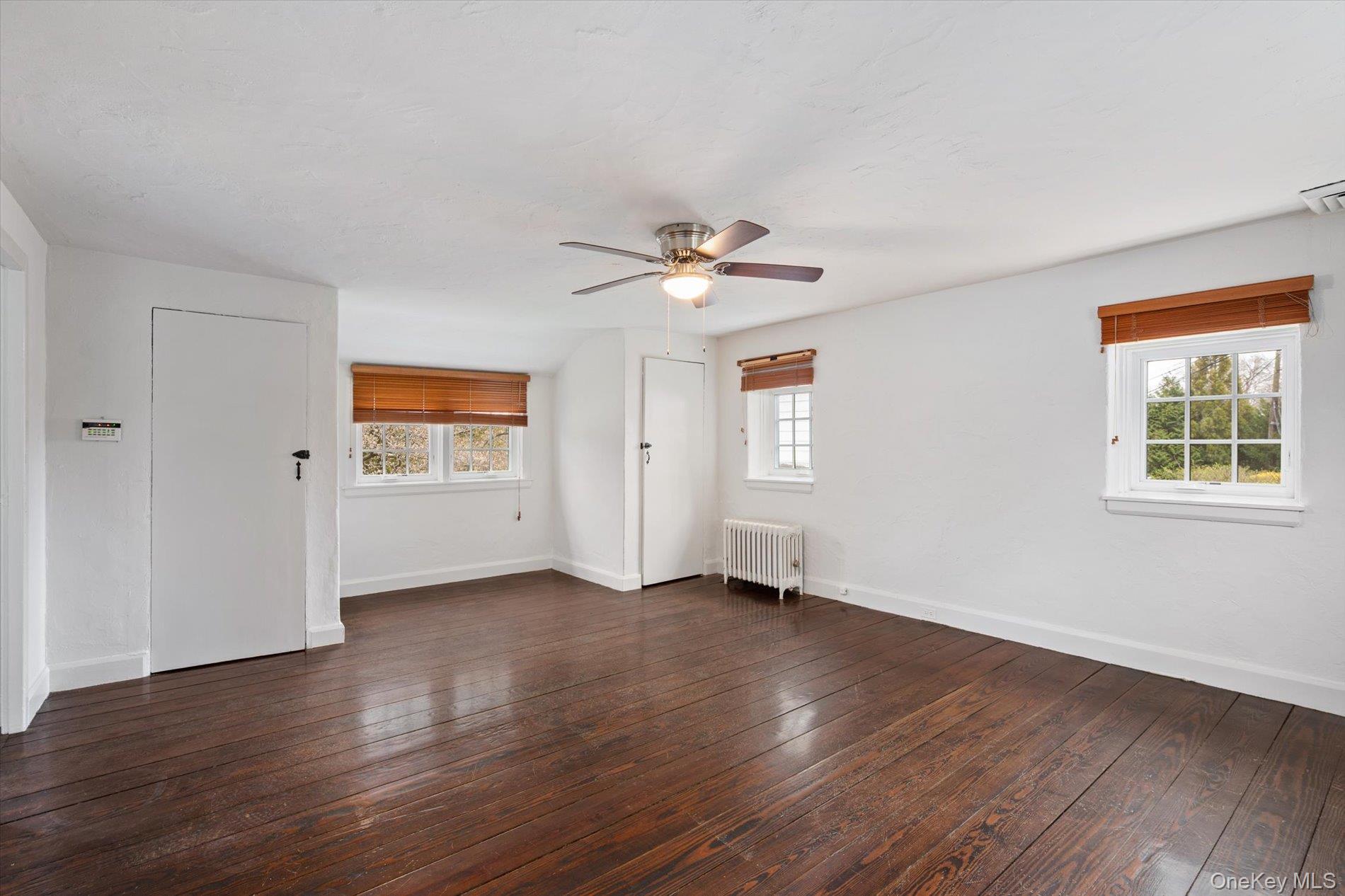 Single Family Long  Nassau County, NY 11550, MLS-985702-18