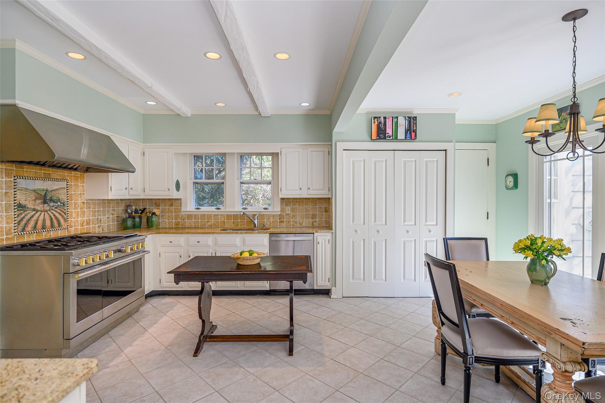 Single Family Tory Connecticut  Out Of Area, NY 06470, MLS-985706-11