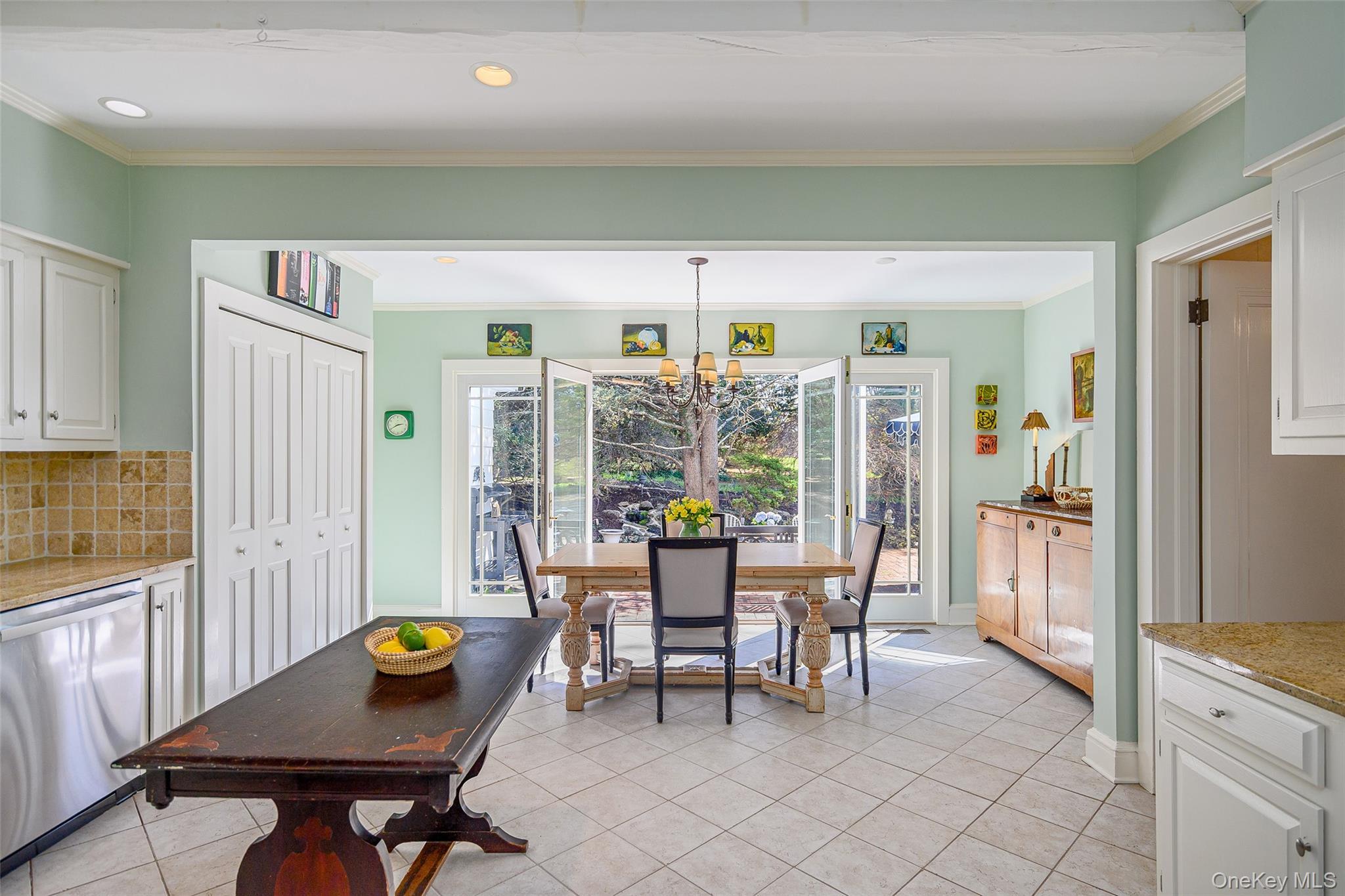 Single Family Tory Connecticut  Out Of Area, NY 06470, MLS-985706-12