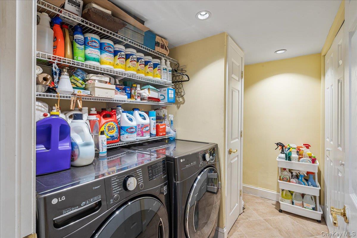 Single Family Grand Central Parkway  Queens, NY 11362, MLS-985712-30