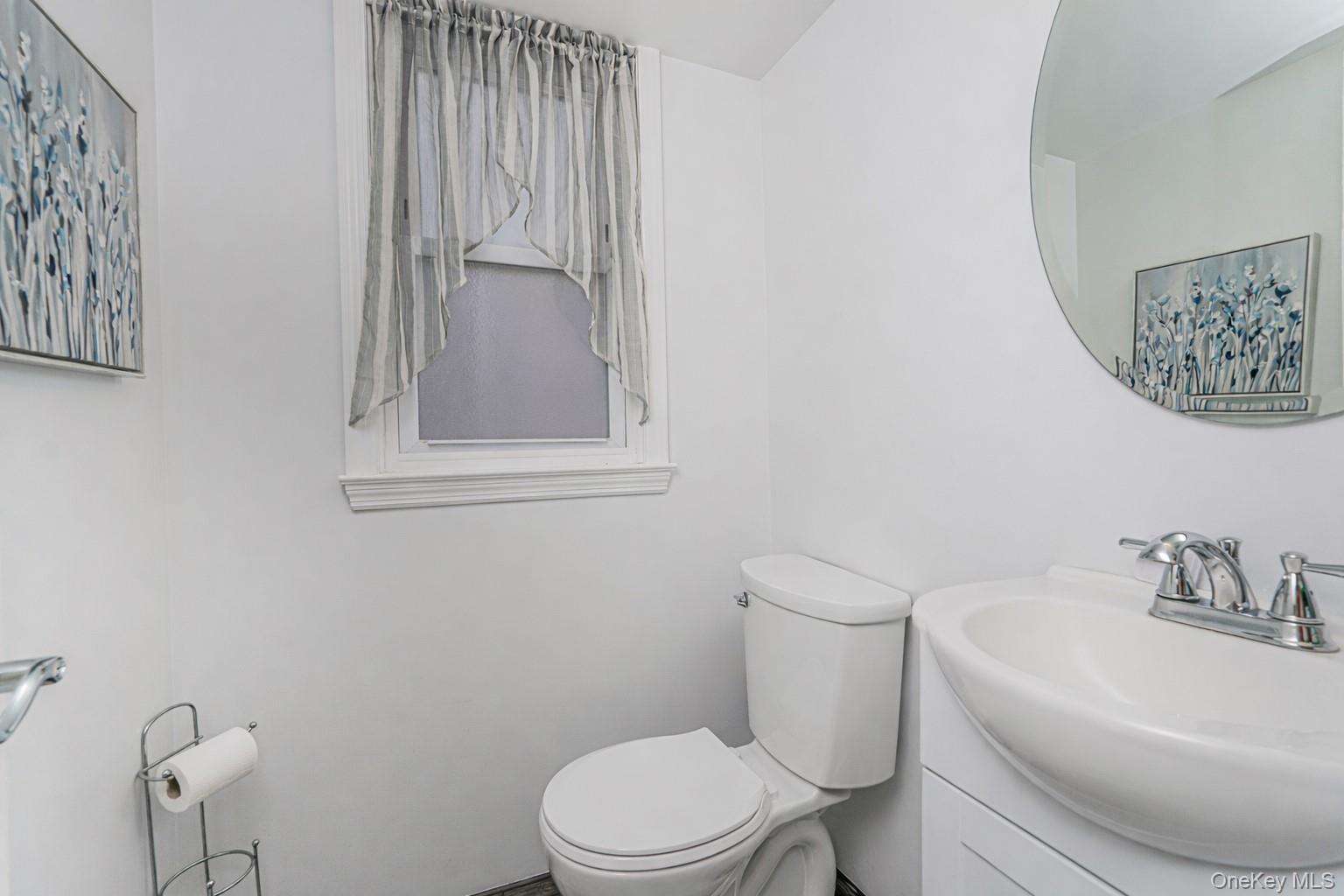 Single Family Ashwood Staten Island, NY 10308, MLS-985721-22