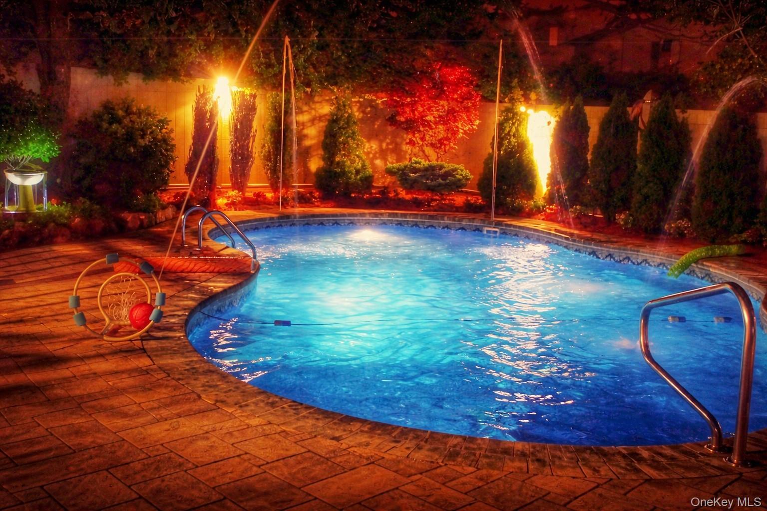 Single Family Ashwood  Staten Island, NY 10308, MLS-985721-27