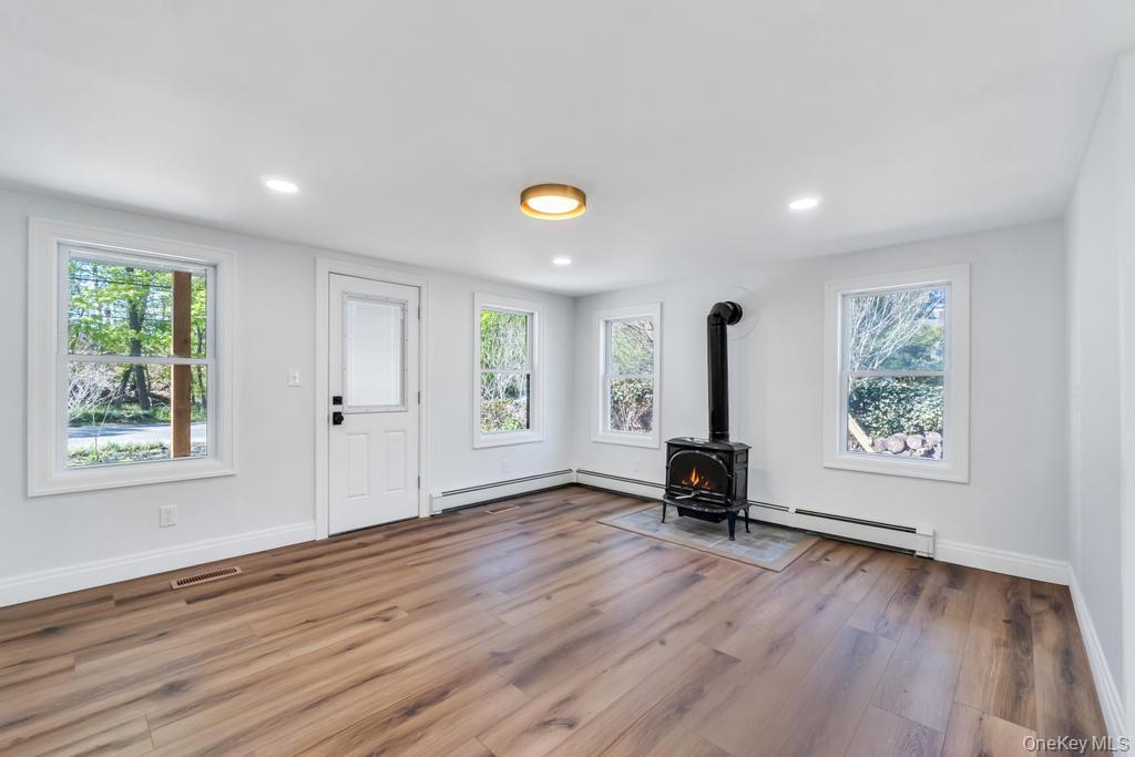 Single Family Long Island  Suffolk County, NY 11763, MLS-985724-18