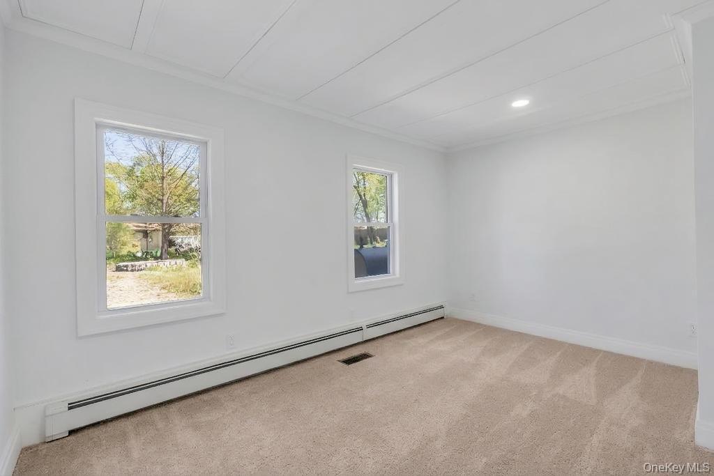 Single Family Long Island  Suffolk County, NY 11763, MLS-985724-24