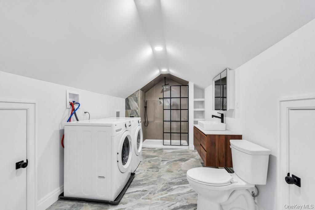 Single Family Long Island  Suffolk County, NY 11763, MLS-985724-26