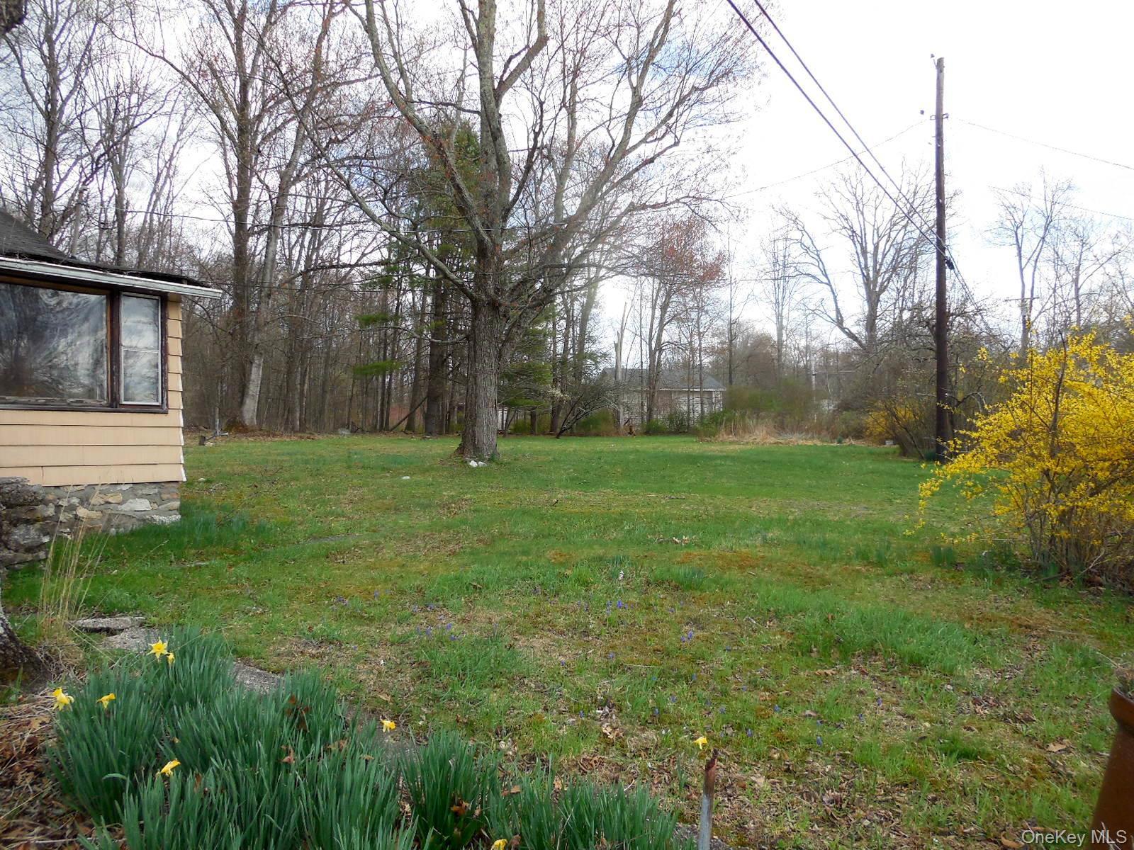 Single Family Lake Shore  Ulster County, NY 12566, MLS-985739-18