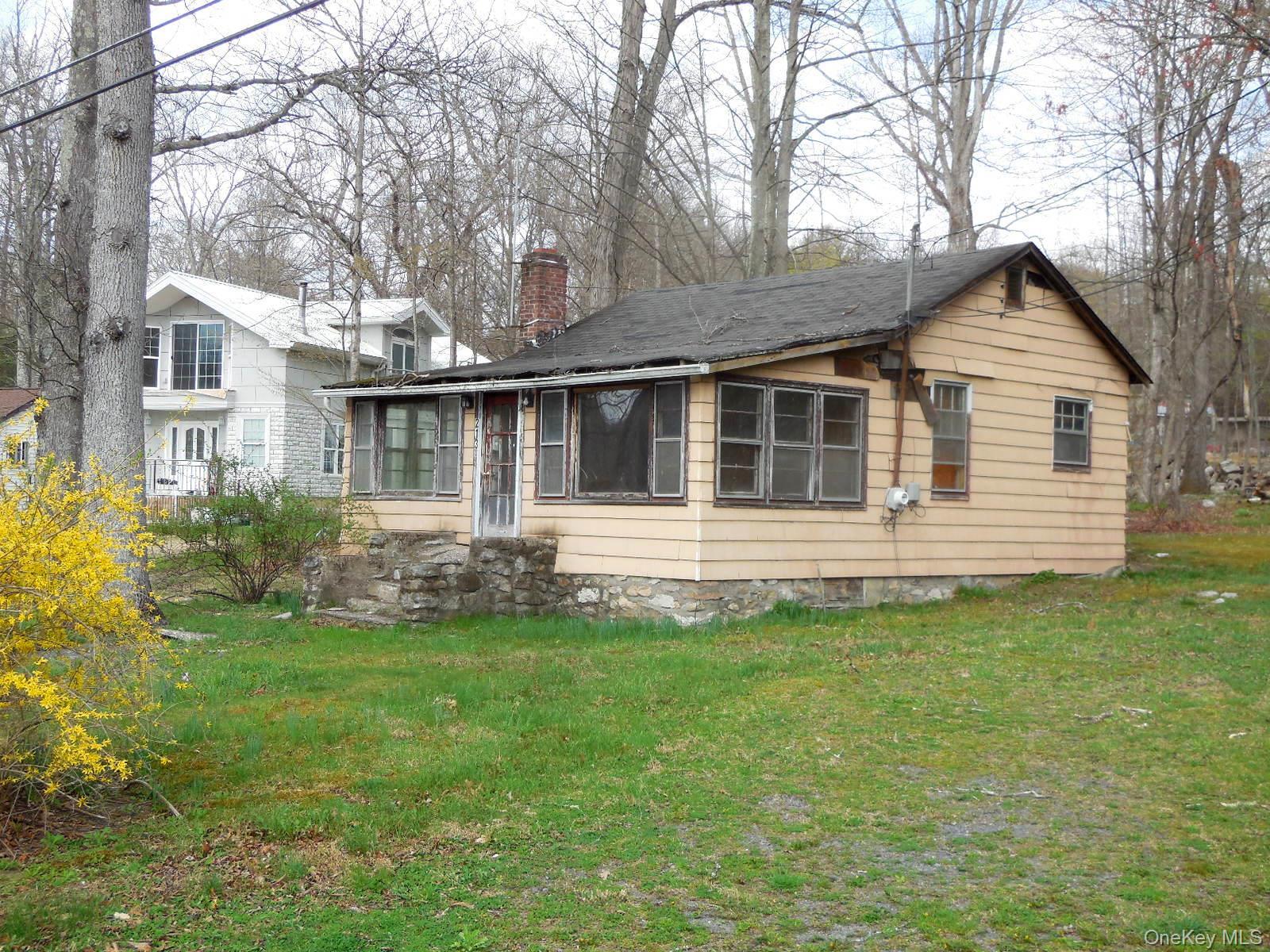 Single Family Lake Shore  Ulster County, NY 12566, MLS-985739-2