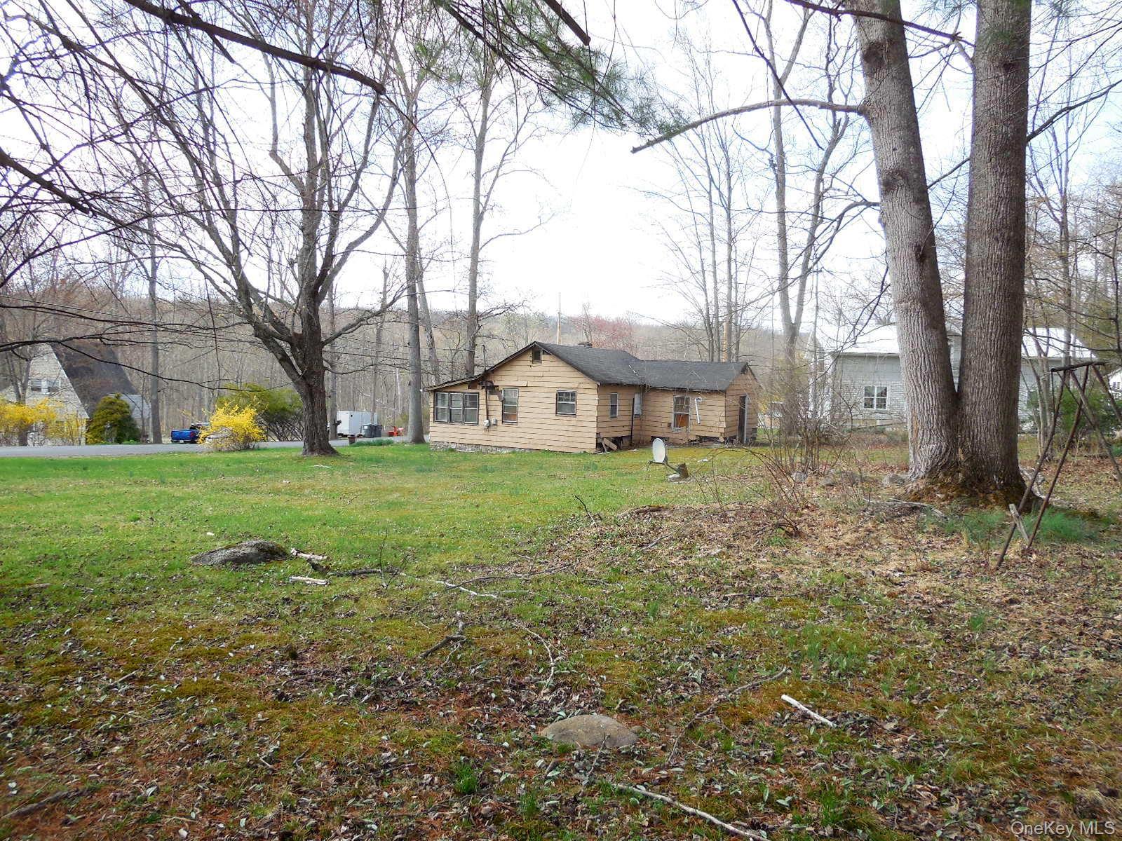 Single Family Lake Shore  Ulster County, NY 12566, MLS-985739-20