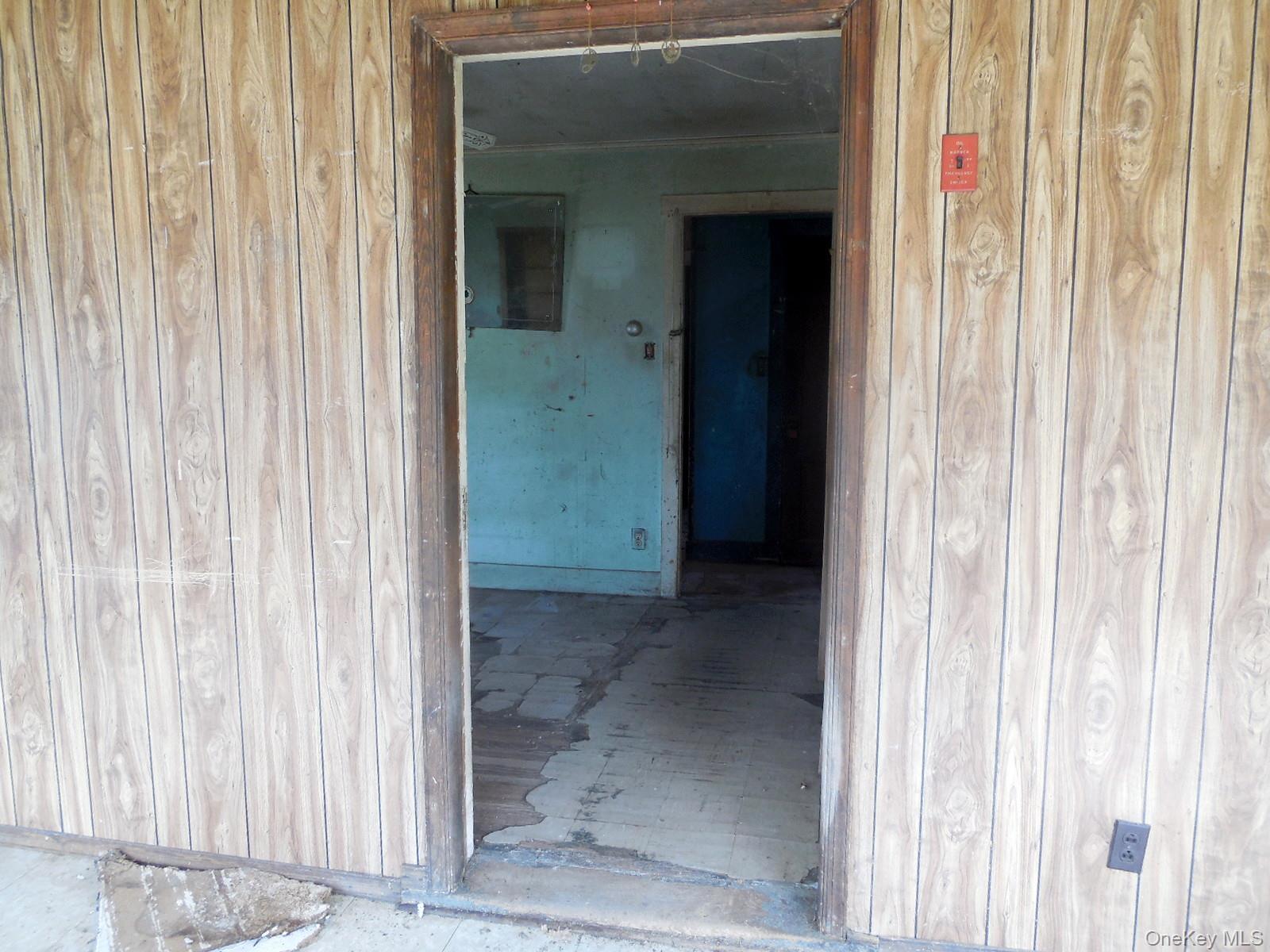 Single Family Lake Shore  Ulster County, NY 12566, MLS-985739-6