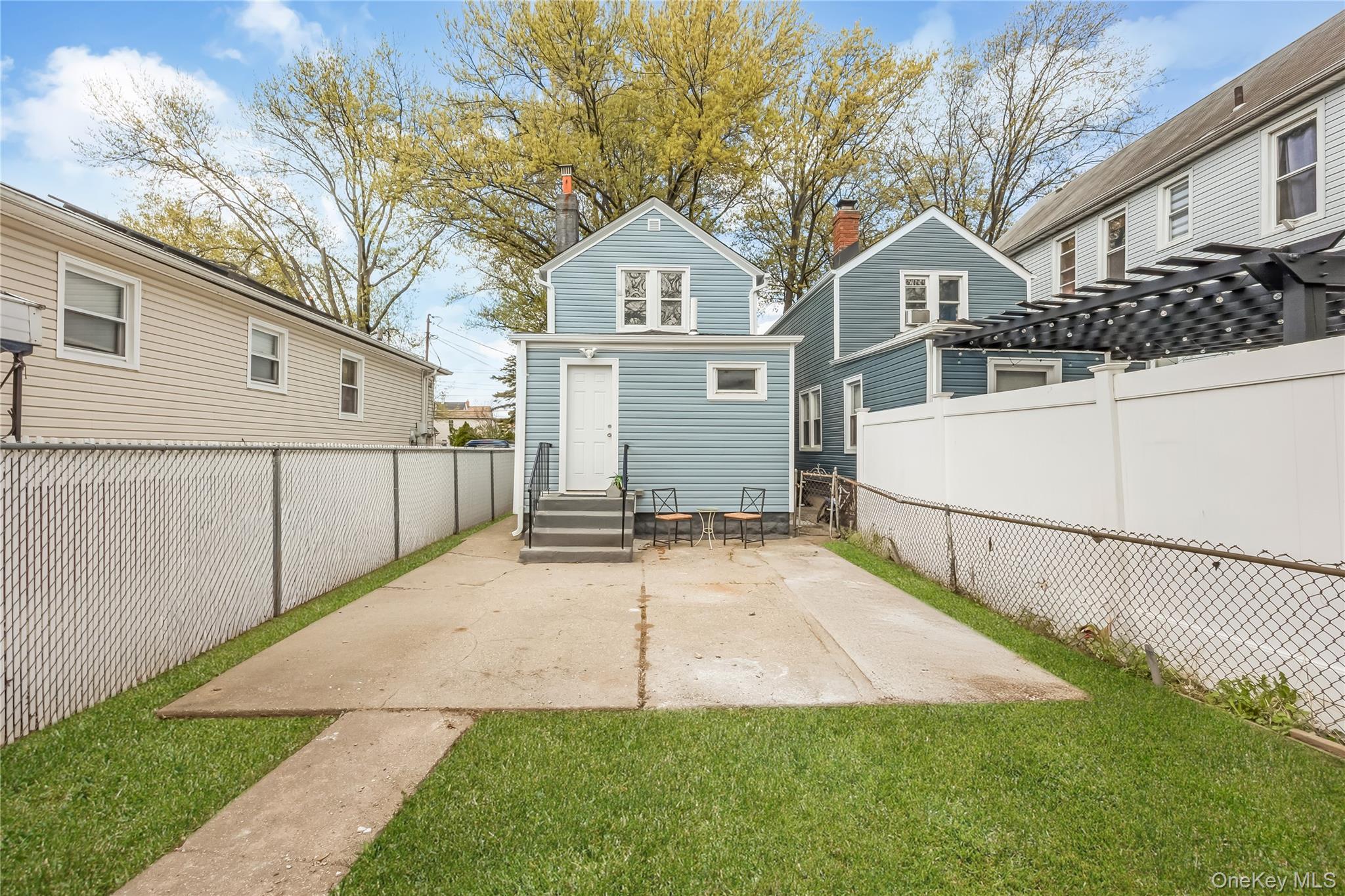 Single Family Sutter  Queens, NY 11436, MLS-985748-14