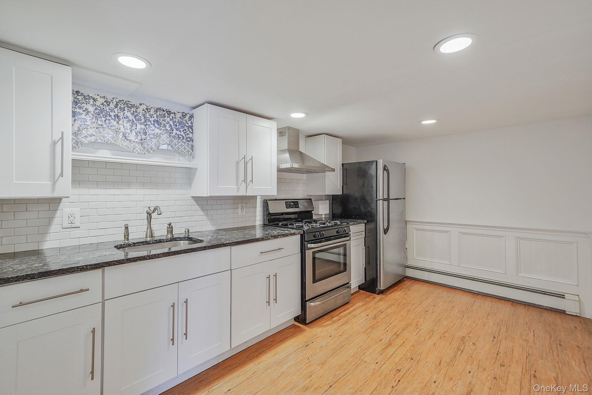 Single Family Laurel  Suffolk County, NY 11720, MLS-985766-34