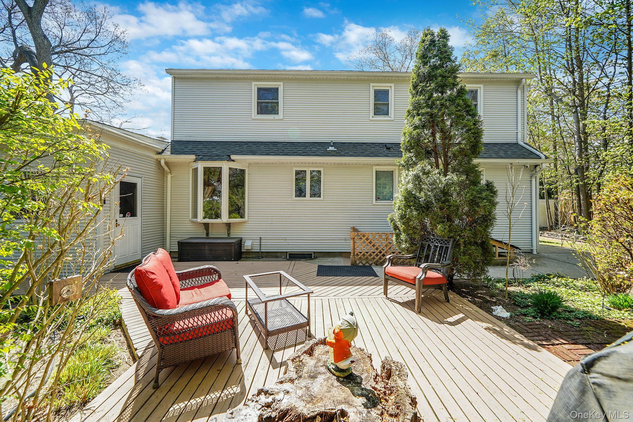 Single Family Laurel  Suffolk County, NY 11720, MLS-985766-44