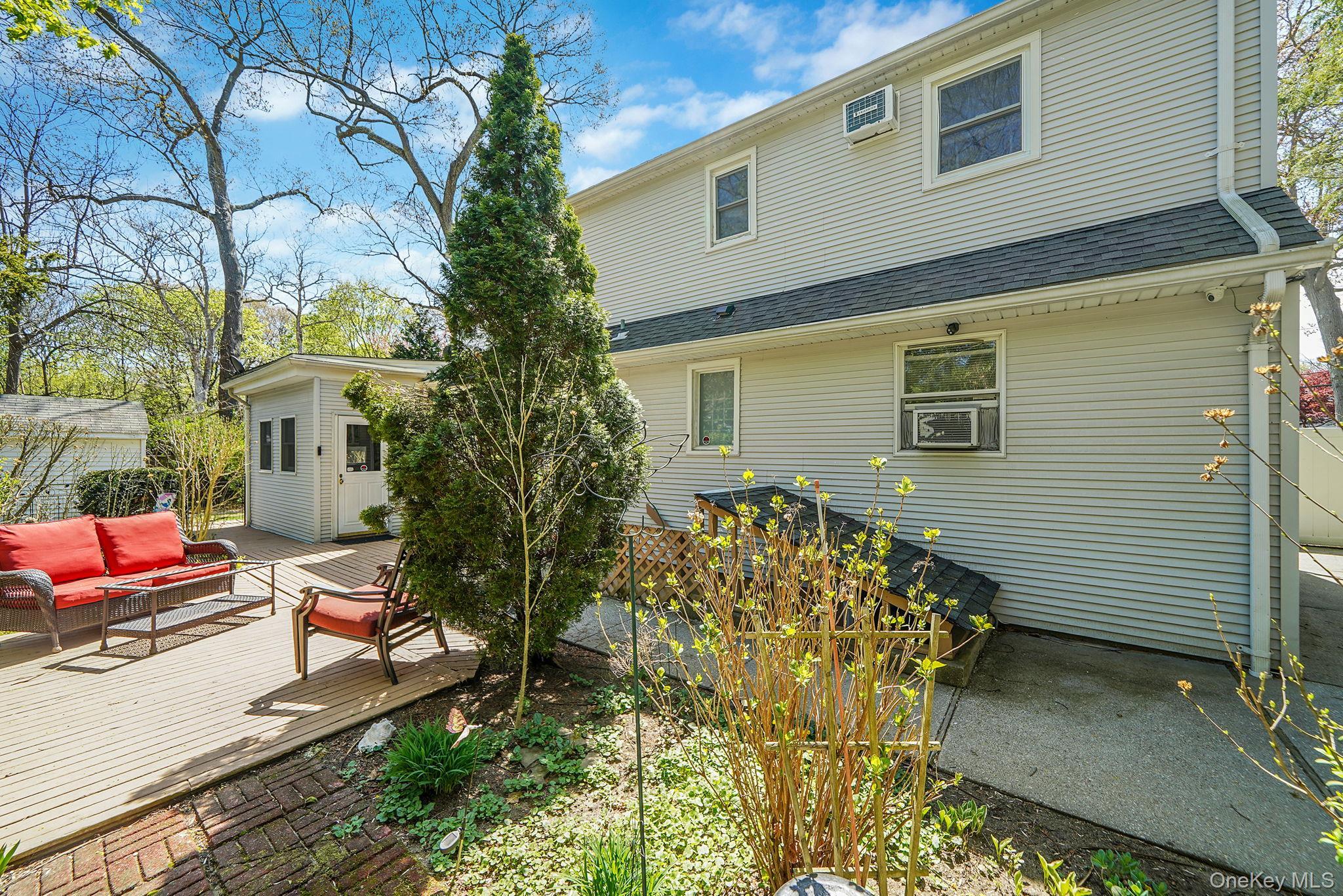 Single Family Laurel  Suffolk County, NY 11720, MLS-985766-45