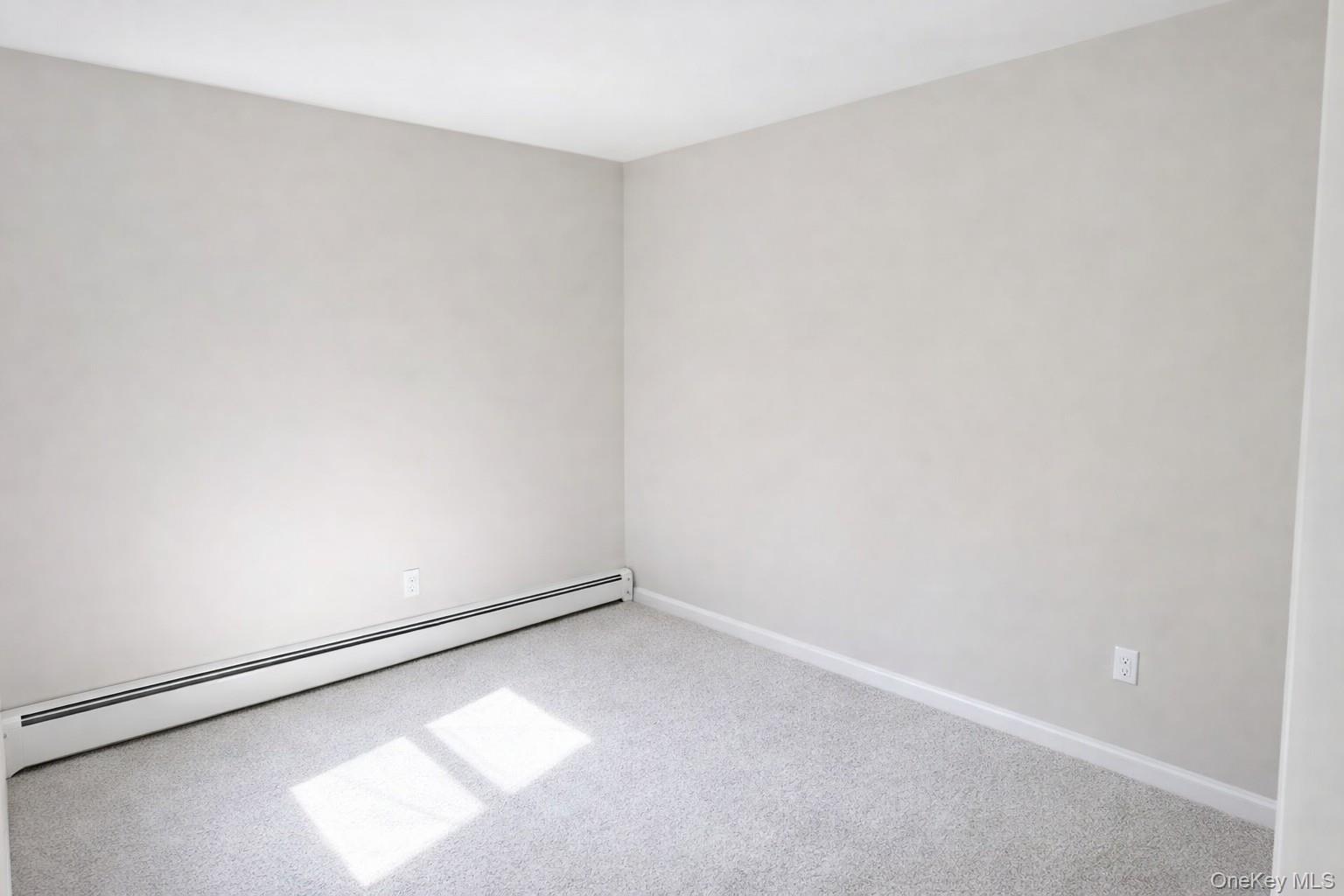 Single Family Freya  Suffolk County, NY 11778, MLS-985773-6