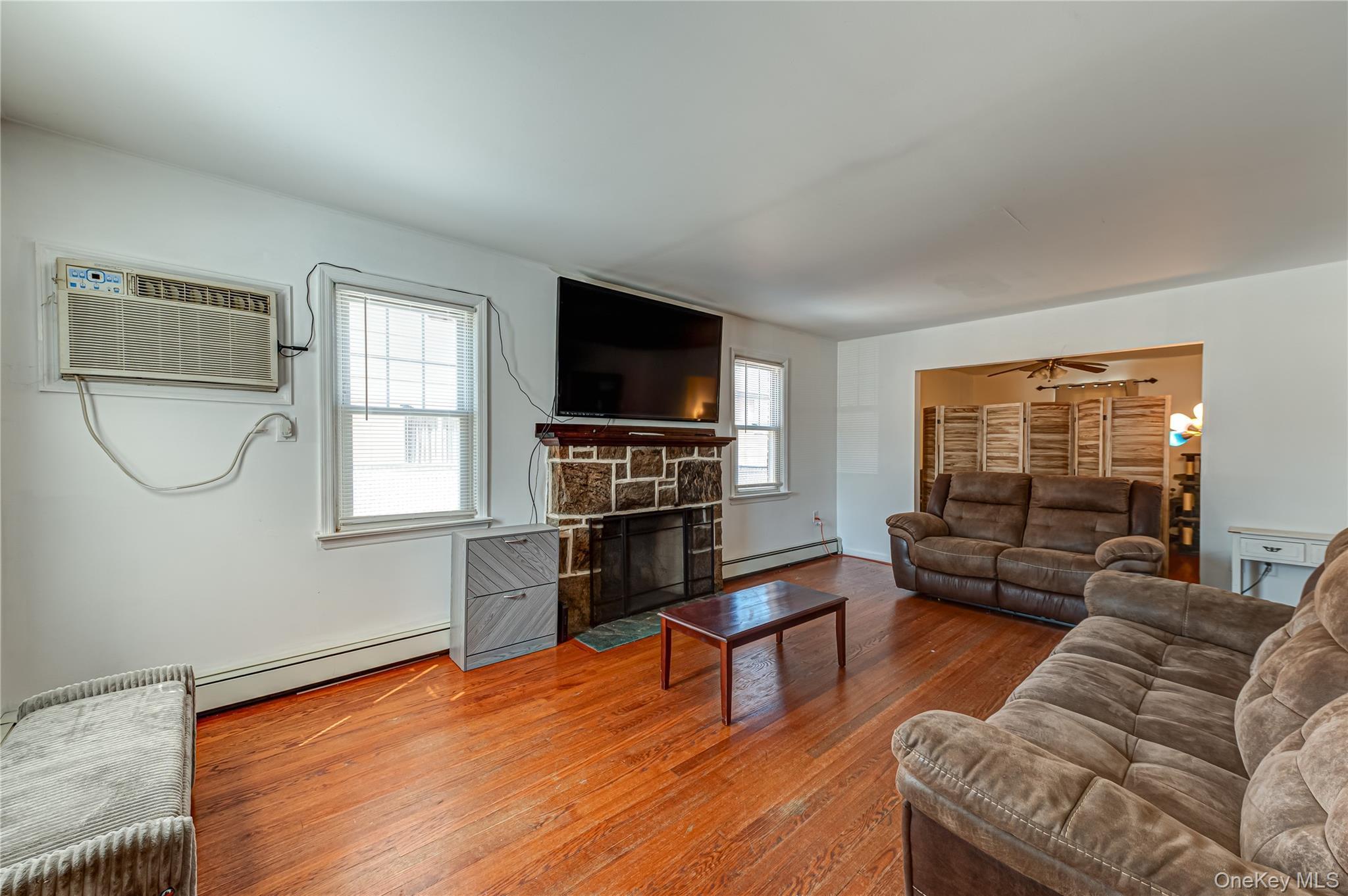 Single Family Bristol  Suffolk County, NY 11757, MLS-985781-2