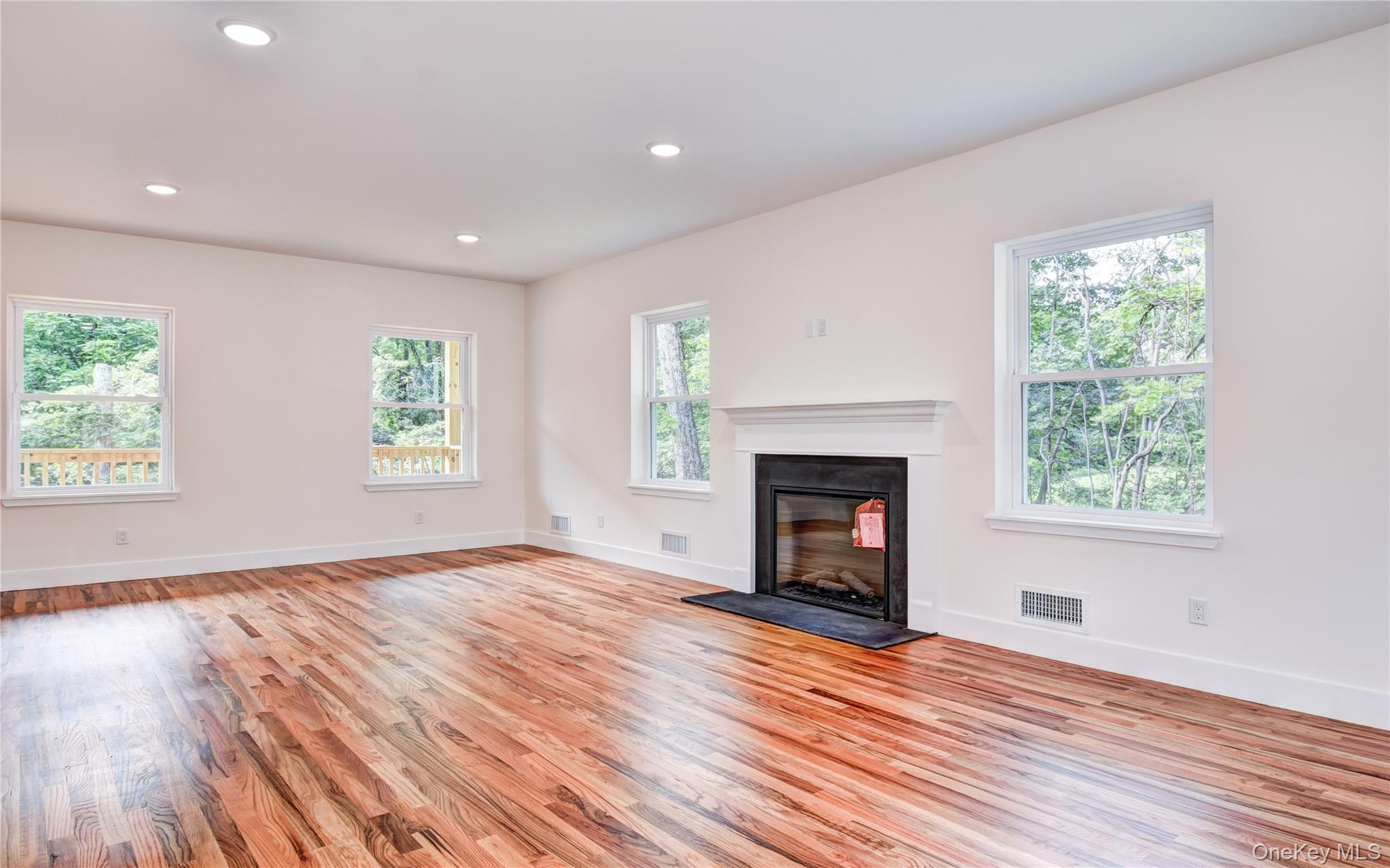 Single Family Black Gum Court Orange County, NY 12550, MLS-985784-24