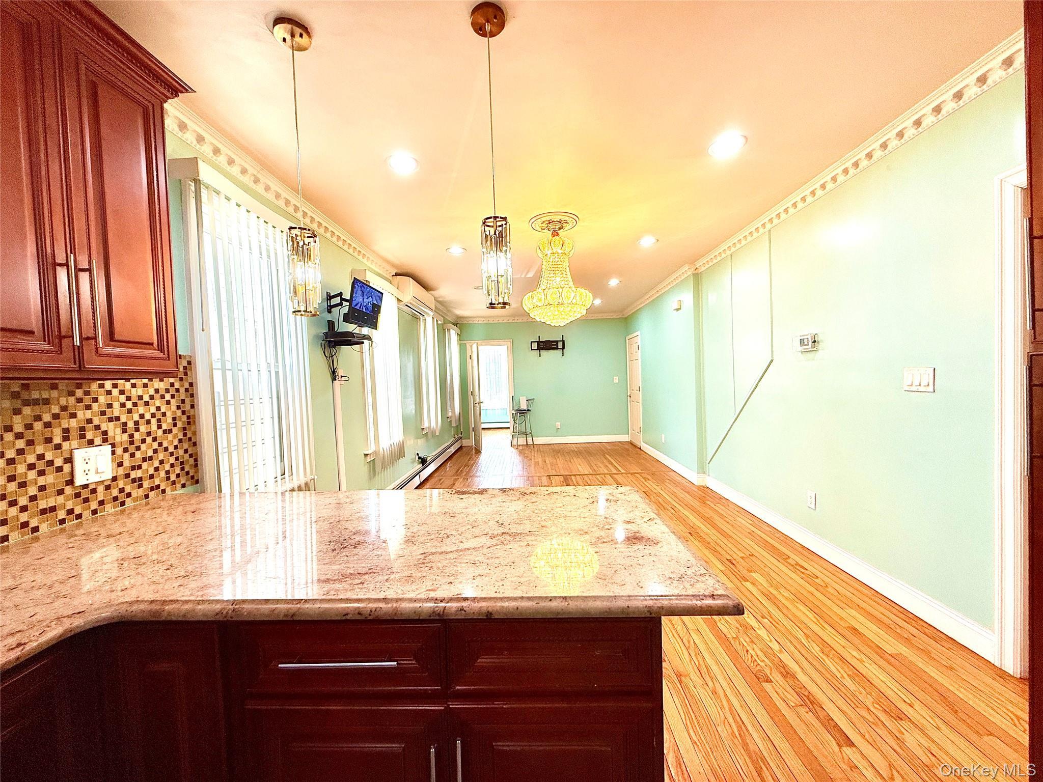 Single Family 135th Queens, NY 11420, MLS-985794-19
