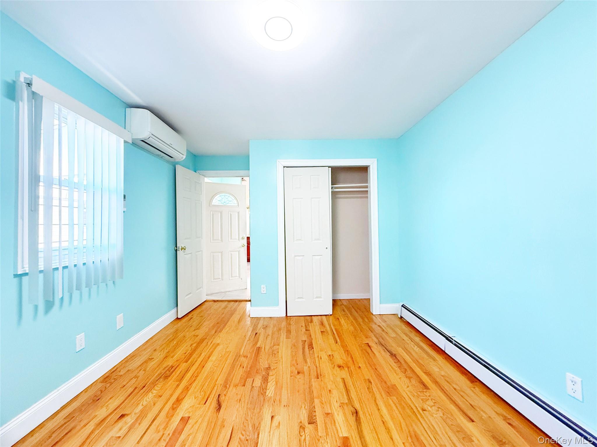 Single Family 135th Queens, NY 11420, MLS-985794-22