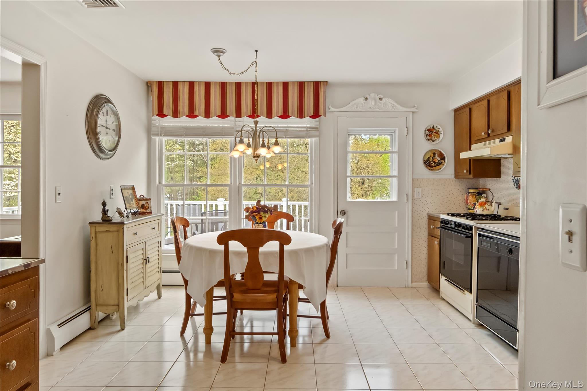 Single Family Dearborn  Rockland County, NY 10994, MLS-985808-7