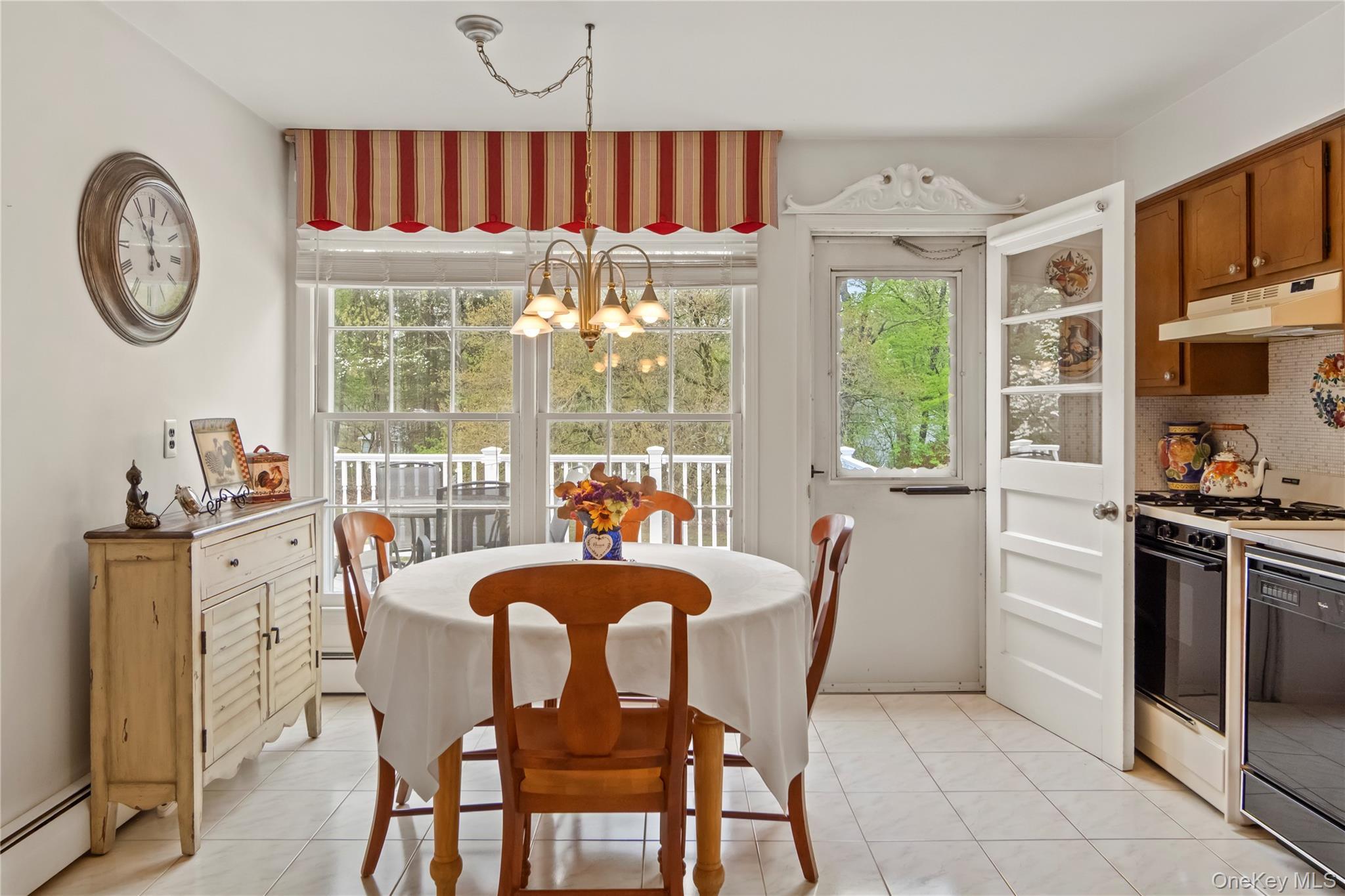 Single Family Dearborn  Rockland County, NY 10994, MLS-985808-8