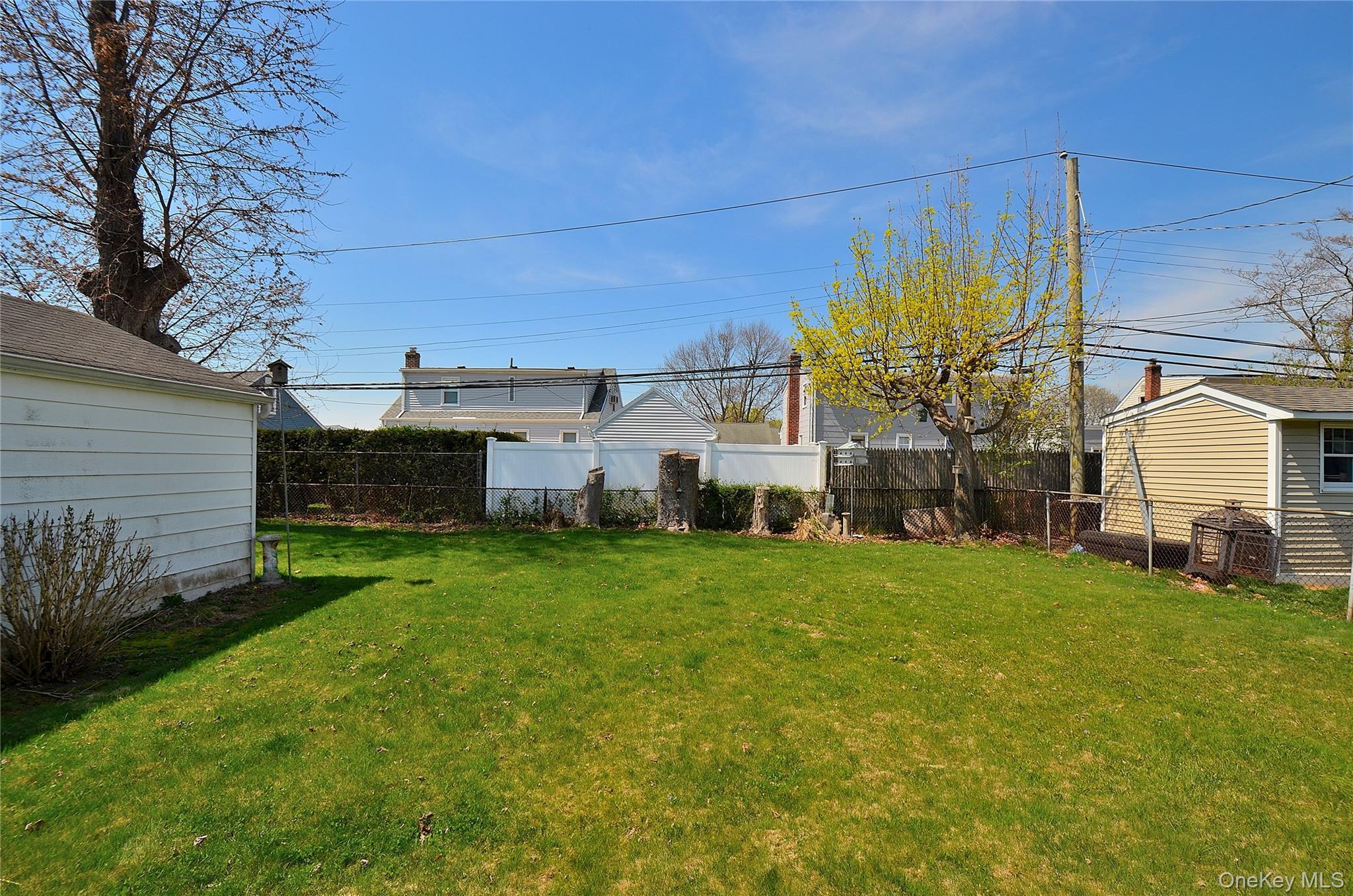 Single Family Linden  Nassau County, NY 11801, MLS-985840-30