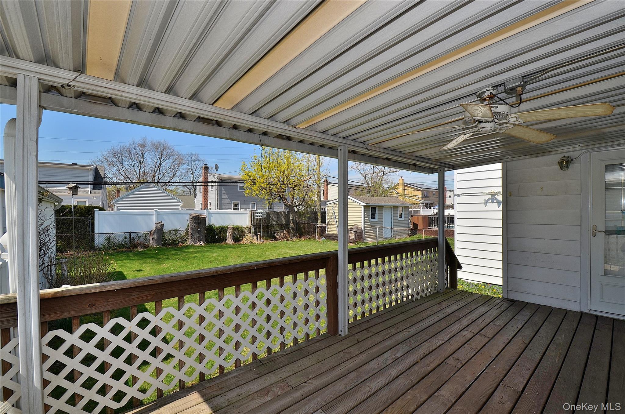 Single Family Linden  Nassau County, NY 11801, MLS-985840-32