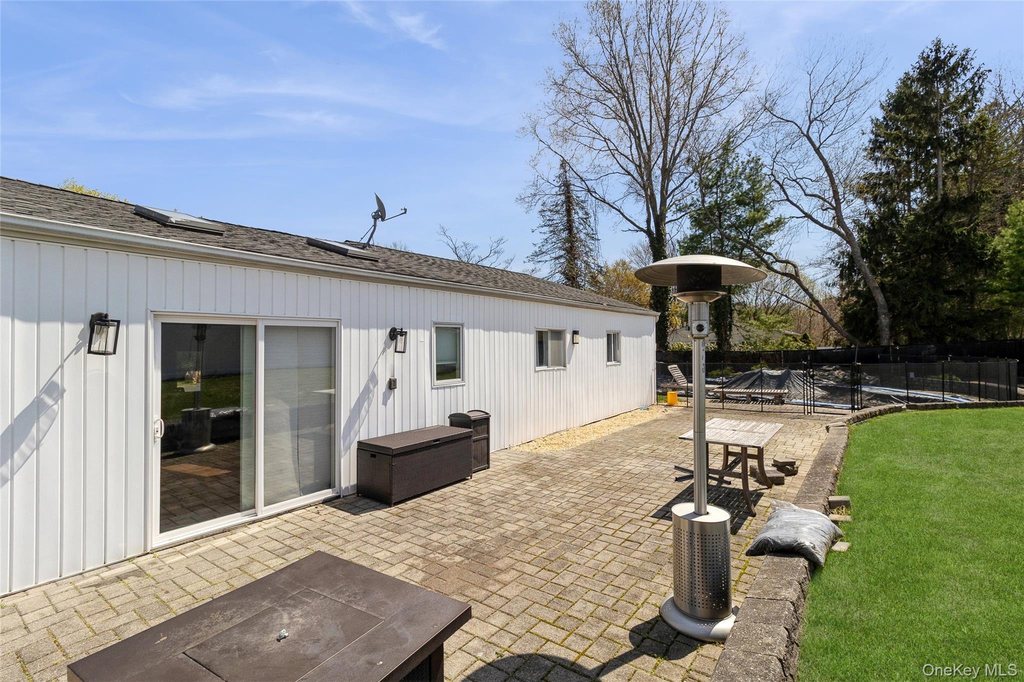 Single Family Hawthorne  Suffolk County, NY 11766, MLS-985917-24