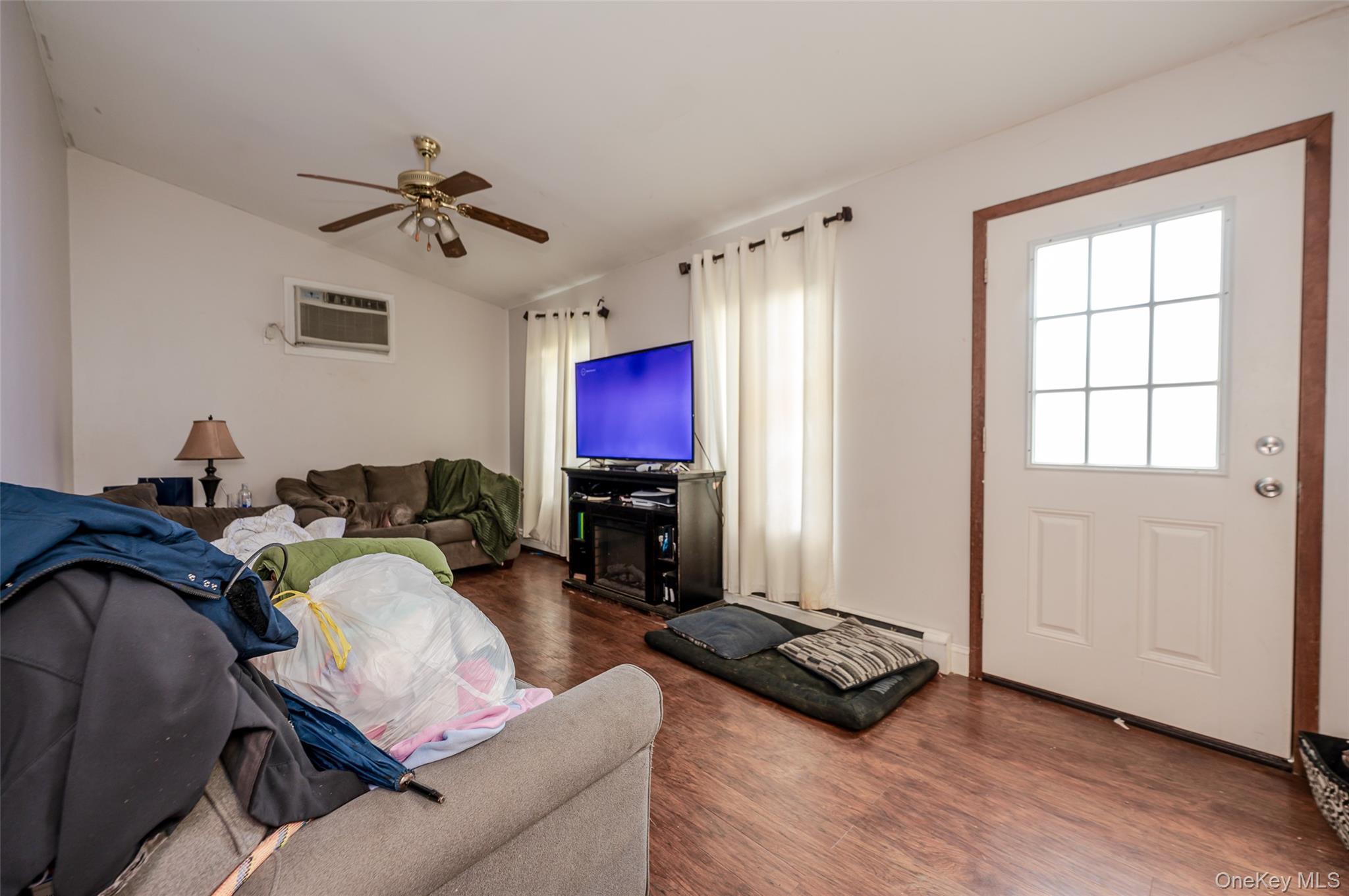 Single Family Clinton Avenue  Suffolk County, NY 11776, MLS-985948-19