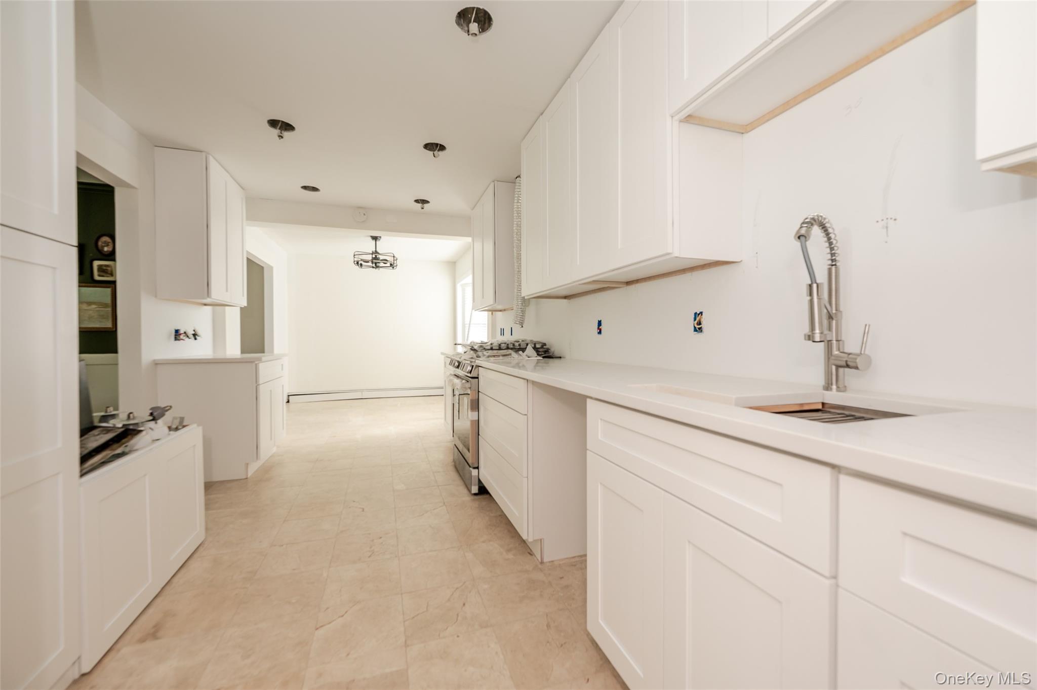 Single Family Clinton Avenue  Suffolk County, NY 11776, MLS-985948-4