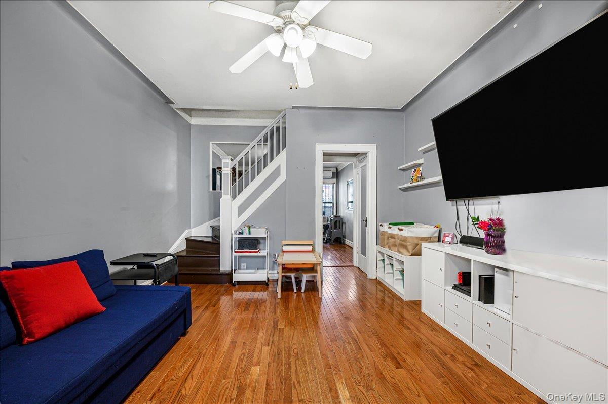 Single Family 49th  Brooklyn, NY 11220, MLS-985963-3