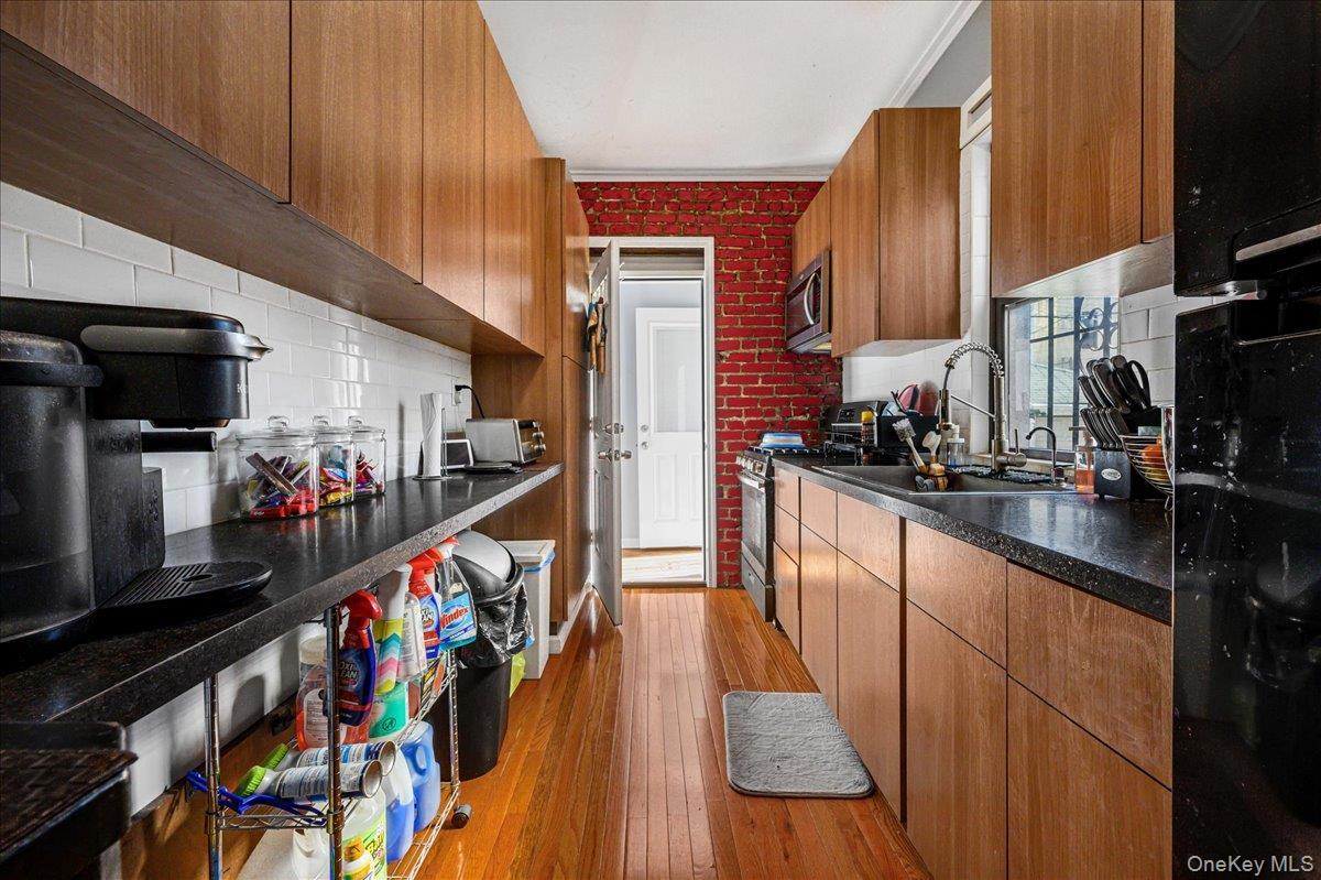 Single Family 49th  Brooklyn, NY 11220, MLS-985963-7