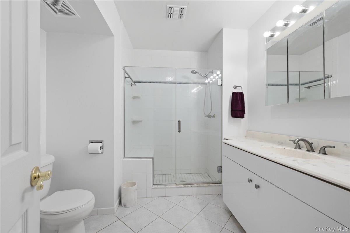 Single Family Casey Lane Suffolk County, NY 11953, MLS-985975-13