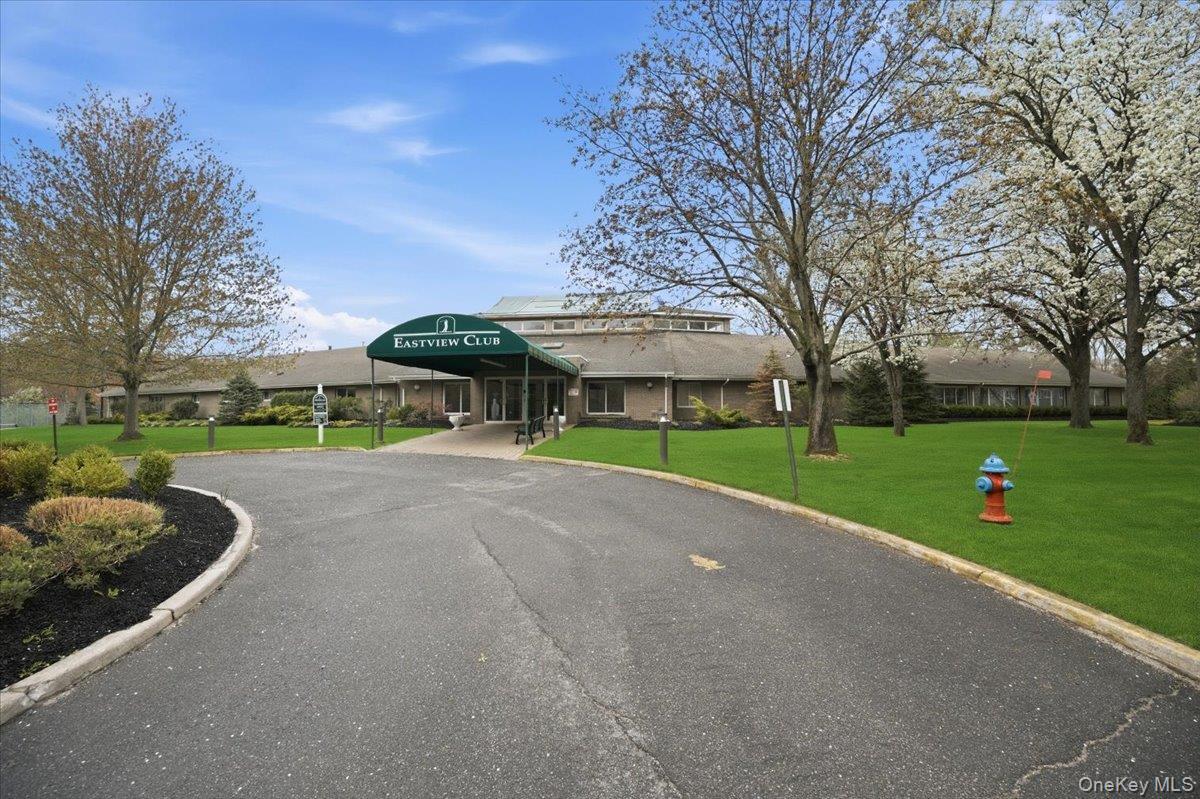 Single Family Casey Lane Suffolk County, NY 11953, MLS-985975-27