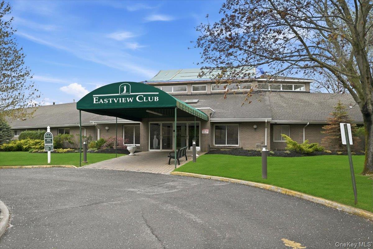 Single Family Casey Lane Suffolk County, NY 11953, MLS-985975-28
