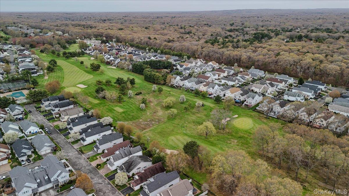 Single Family Casey Lane Suffolk County, NY 11953, MLS-985975-29