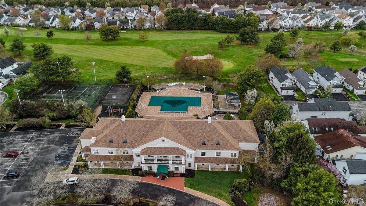 Single Family Casey Lane Suffolk County, NY 11953, MLS-985975-33