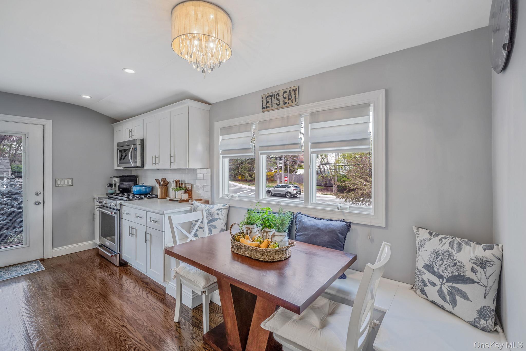 Single Family Moriches  Suffolk County, NY 11780, MLS-985987-11