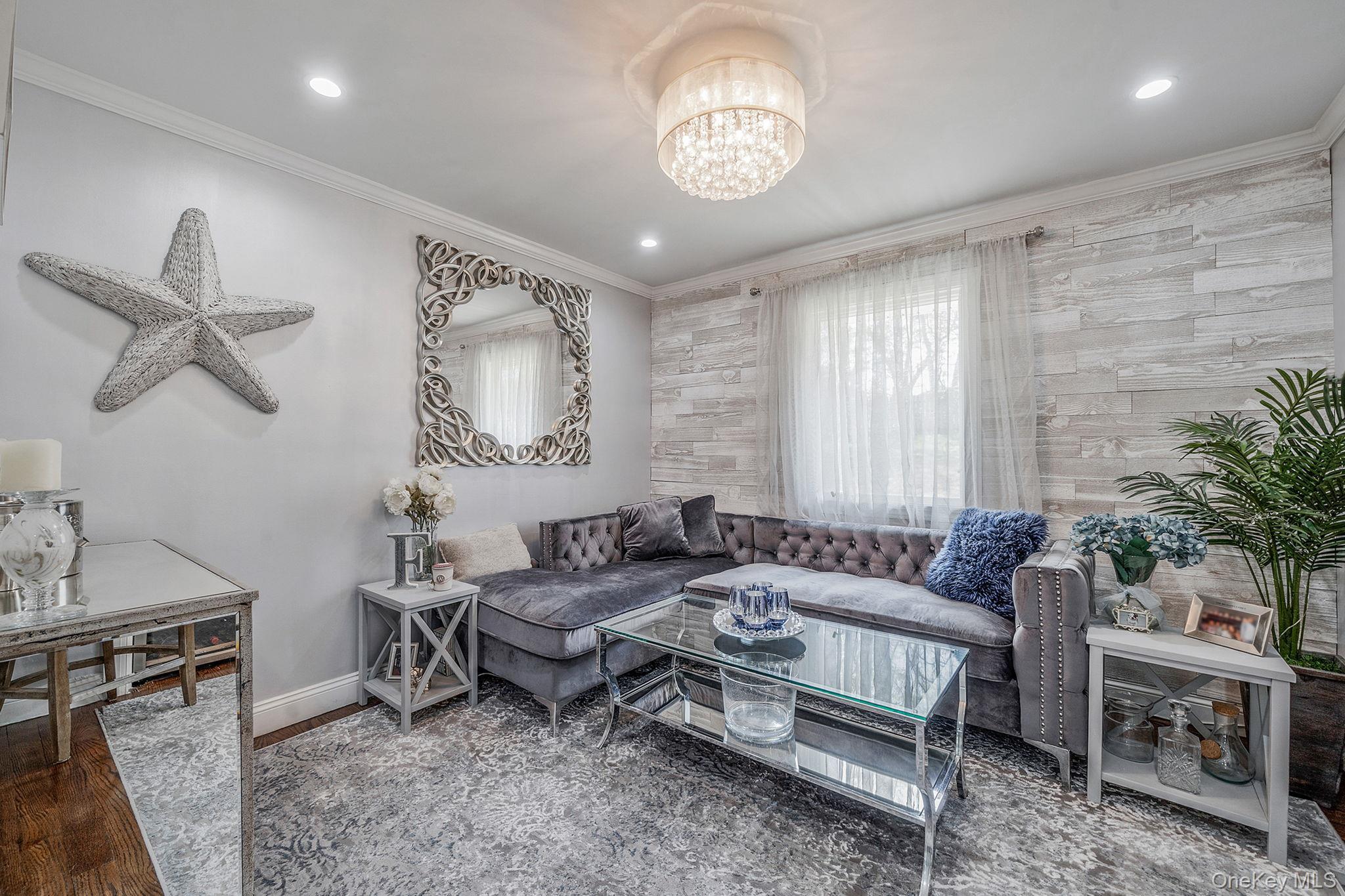 Single Family Moriches  Suffolk County, NY 11780, MLS-985987-20